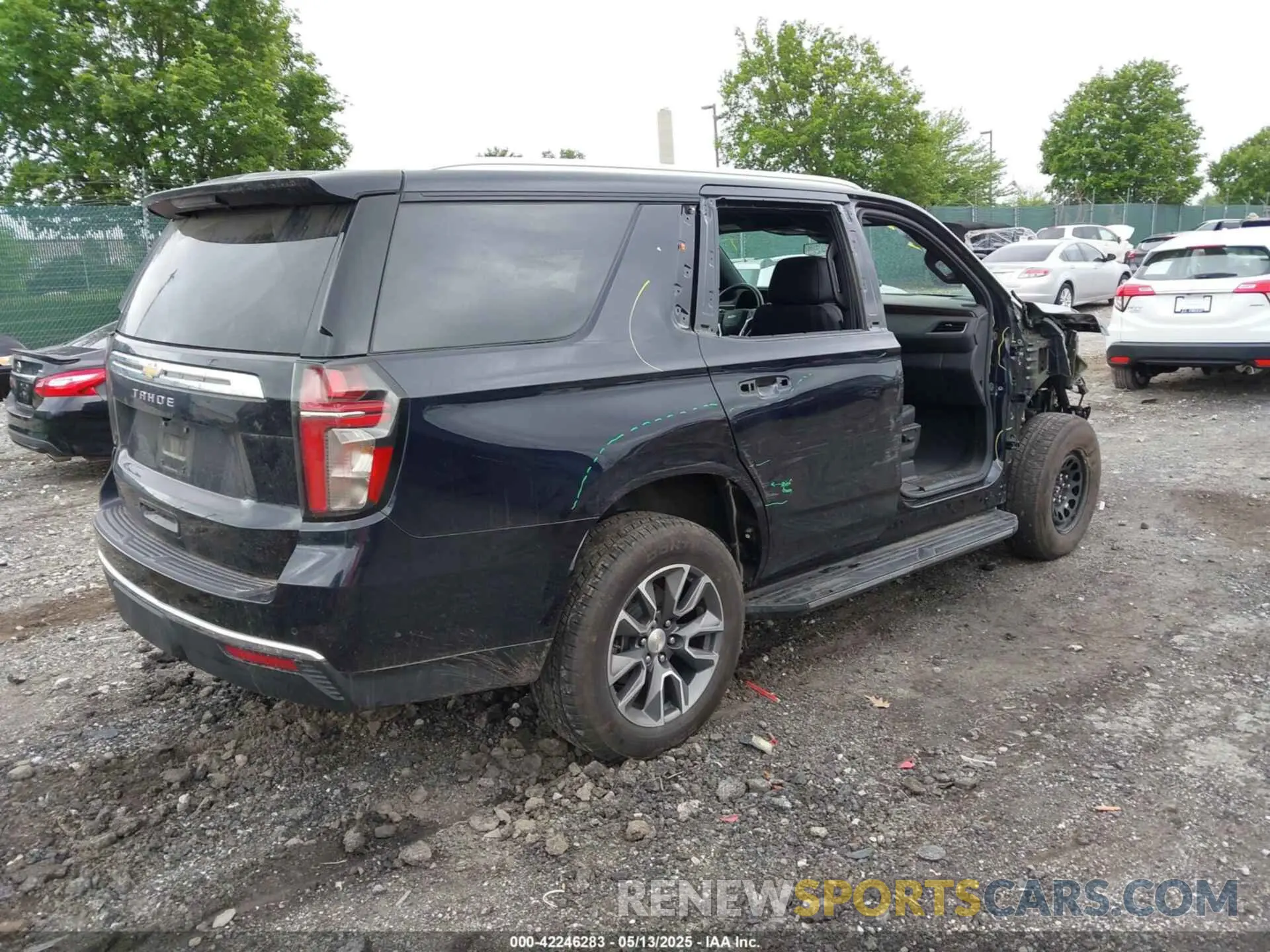 4 Фотография поврежденного автомобиля 1GNSKMKD8PR526352 CHEVROLET TAHOE 2023