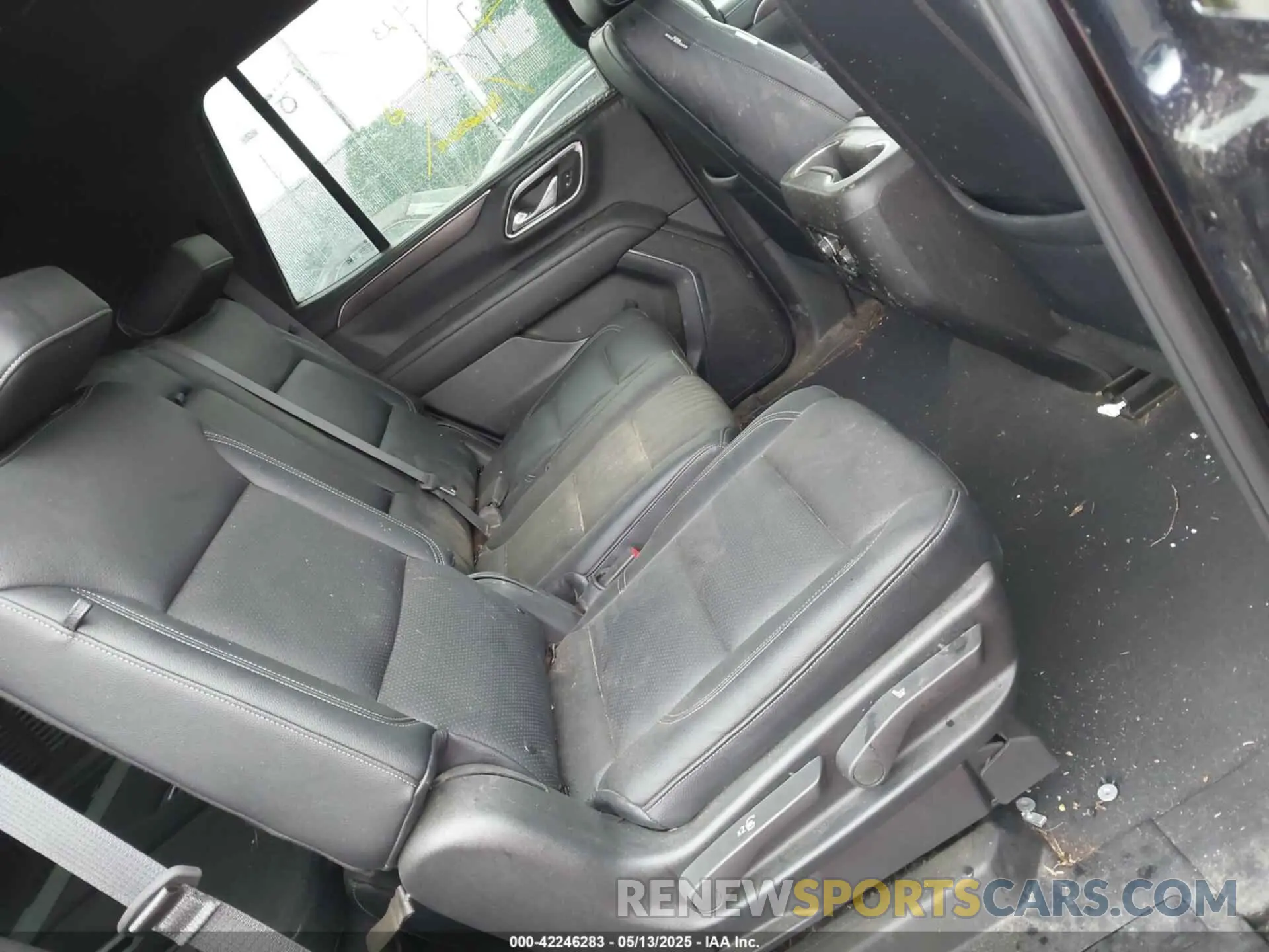 8 Фотография поврежденного автомобиля 1GNSKMKD8PR526352 CHEVROLET TAHOE 2023