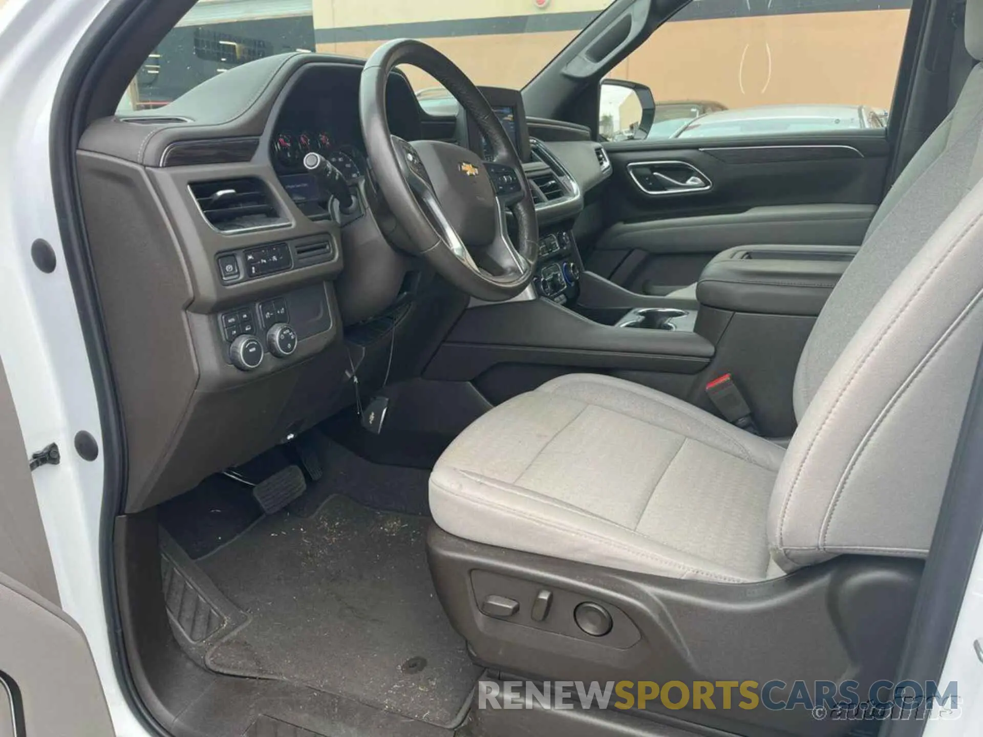 3 Photograph of a damaged car 1GNSKMKD9PR176083 CHEVROLET TAHOE 2023
