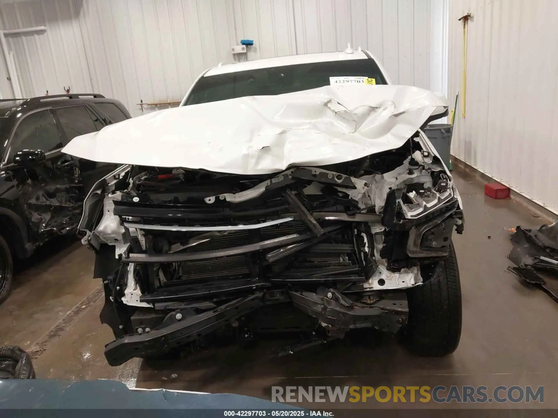 13 Фотография поврежденного автомобиля 1GNSKNKD6PR536612 CHEVROLET TAHOE 2023