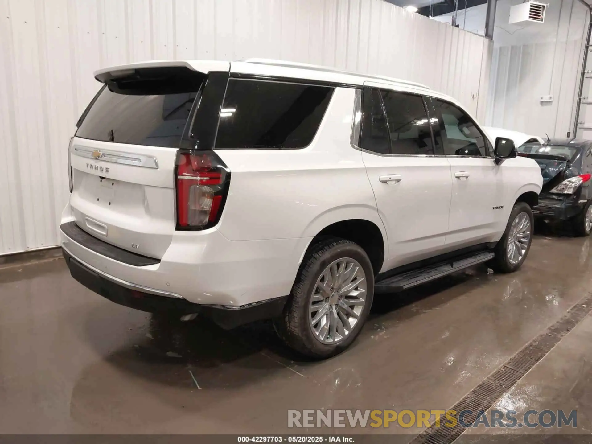 4 Фотография поврежденного автомобиля 1GNSKNKD6PR536612 CHEVROLET TAHOE 2023