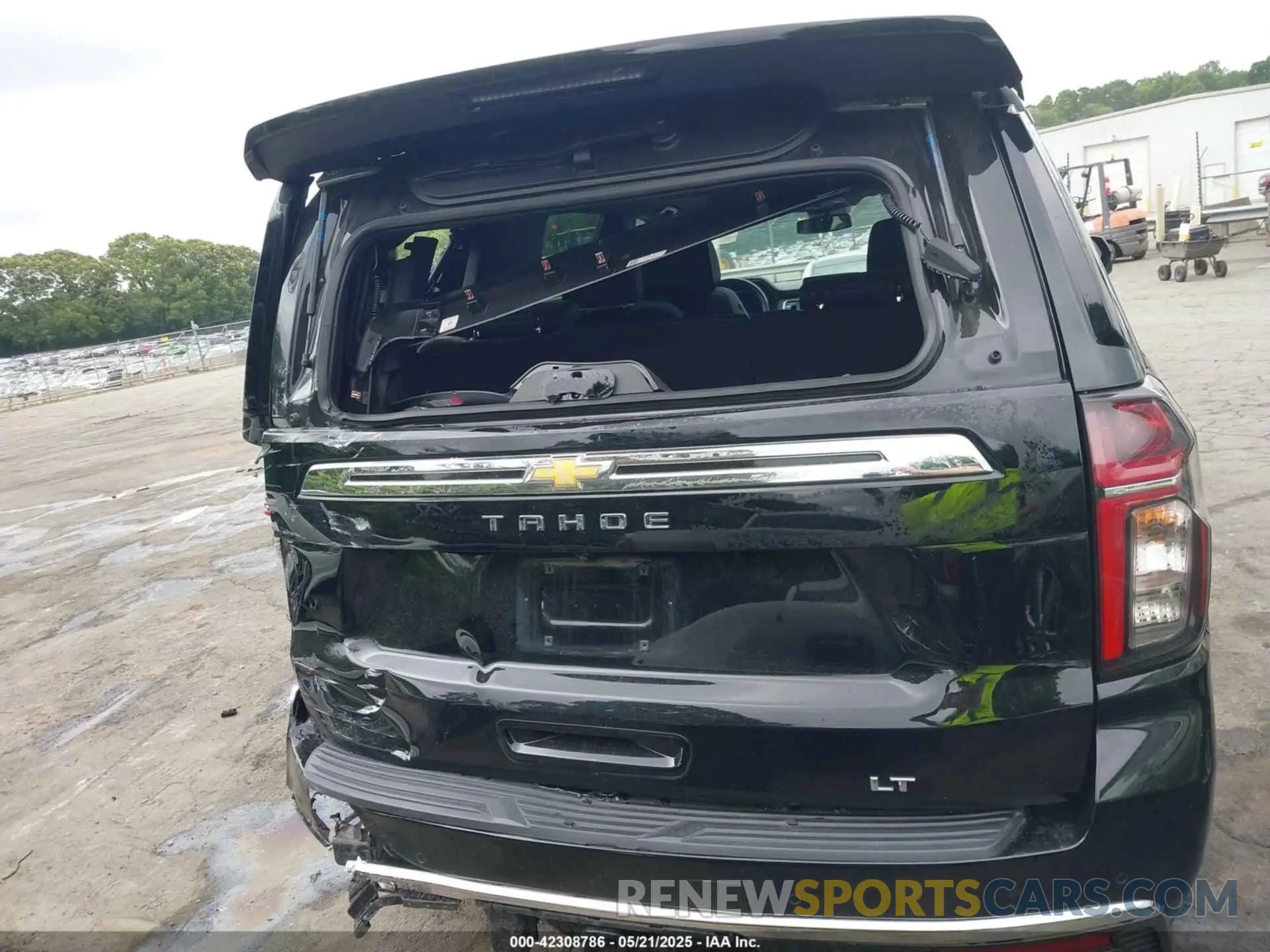 16 Photograph of a damaged car 1GNSKNKD8PR105849 CHEVROLET TAHOE 2023