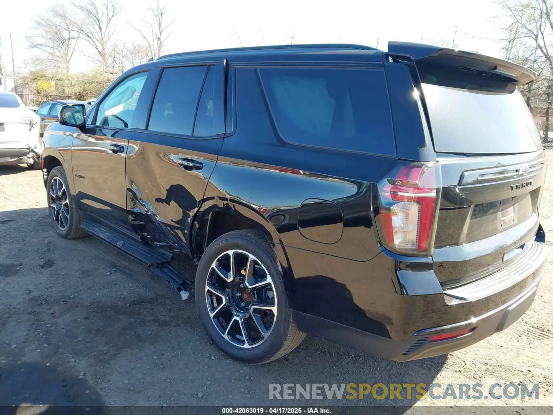 3 Photograph of a damaged car 1GNSKRKD4PR327926 CHEVROLET TAHOE 2023