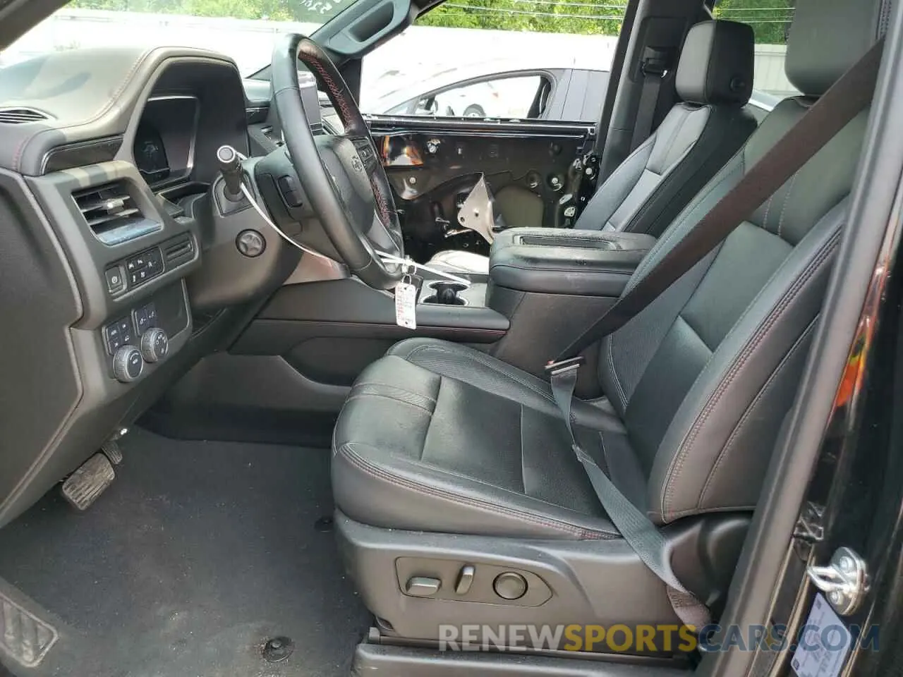 7 Photograph of a damaged car 1GNSKRKD5PR299764 CHEVROLET TAHOE 2023