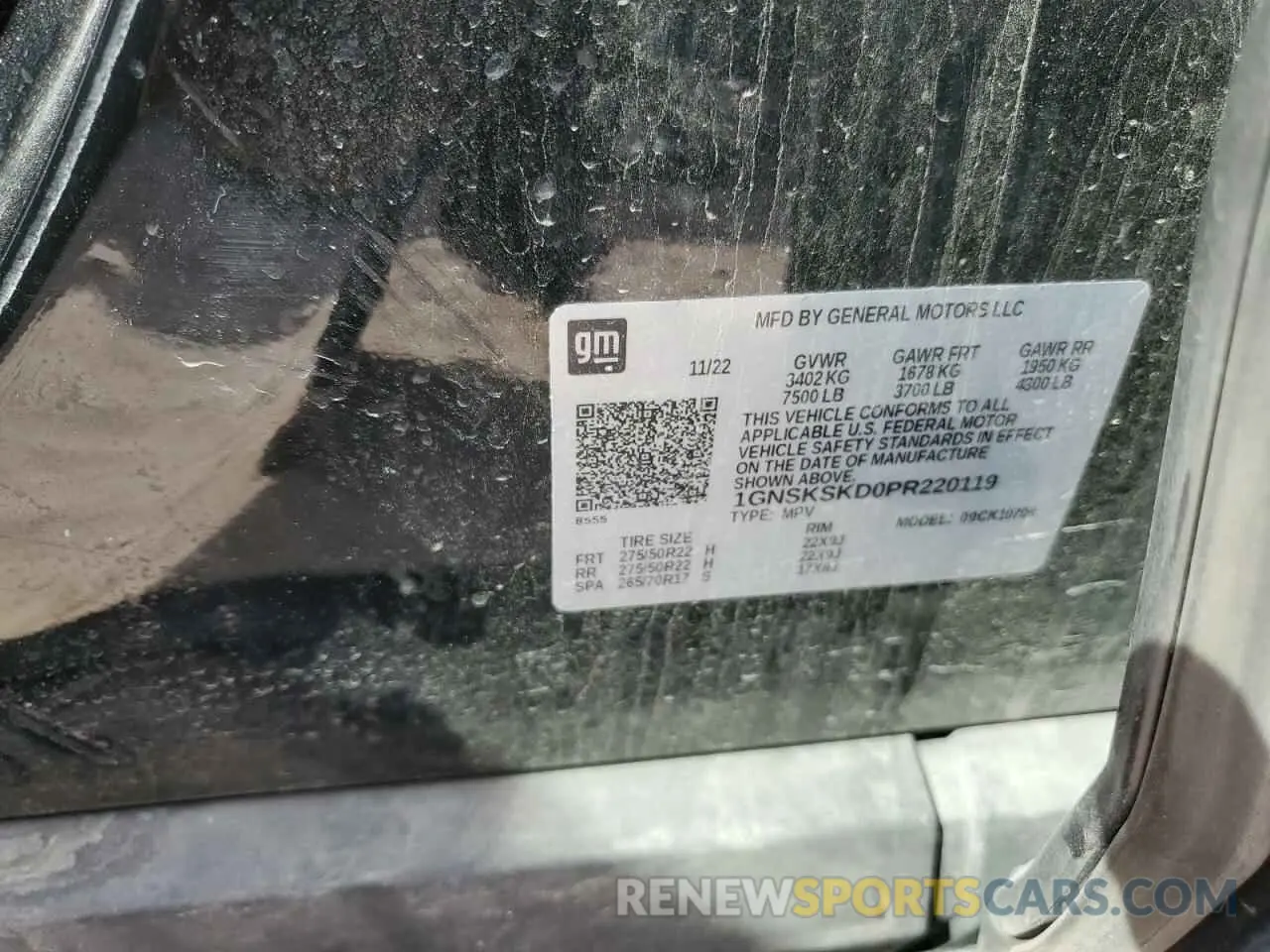13 Фотография поврежденного автомобиля 1GNSKSKD0PR220119 CHEVROLET TAHOE 2023