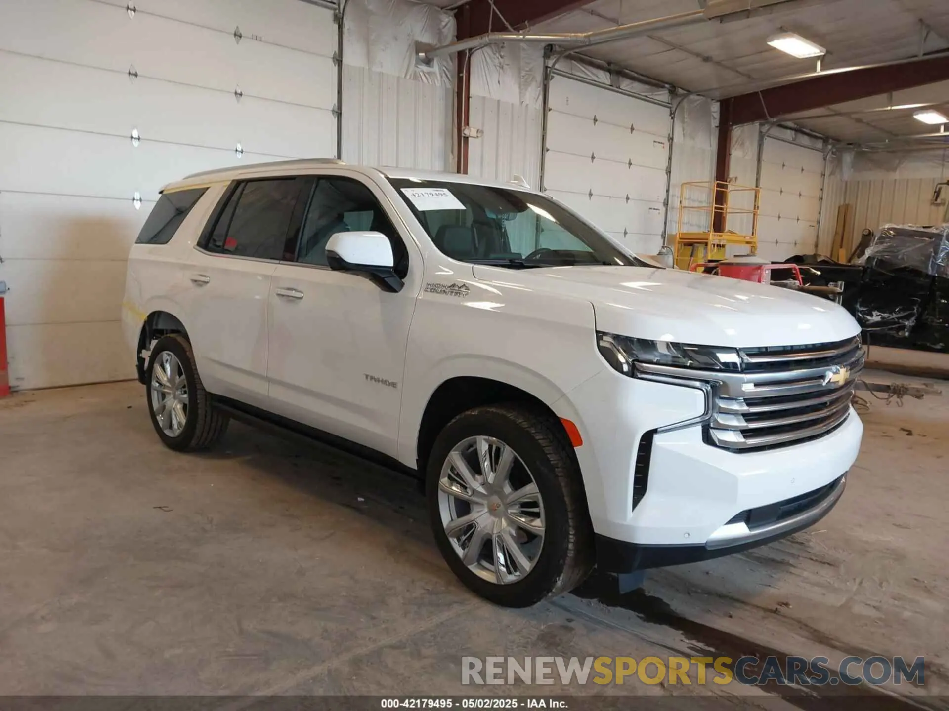 1 Фотография поврежденного автомобиля 1GNSKTKL0PR533720 CHEVROLET TAHOE 2023