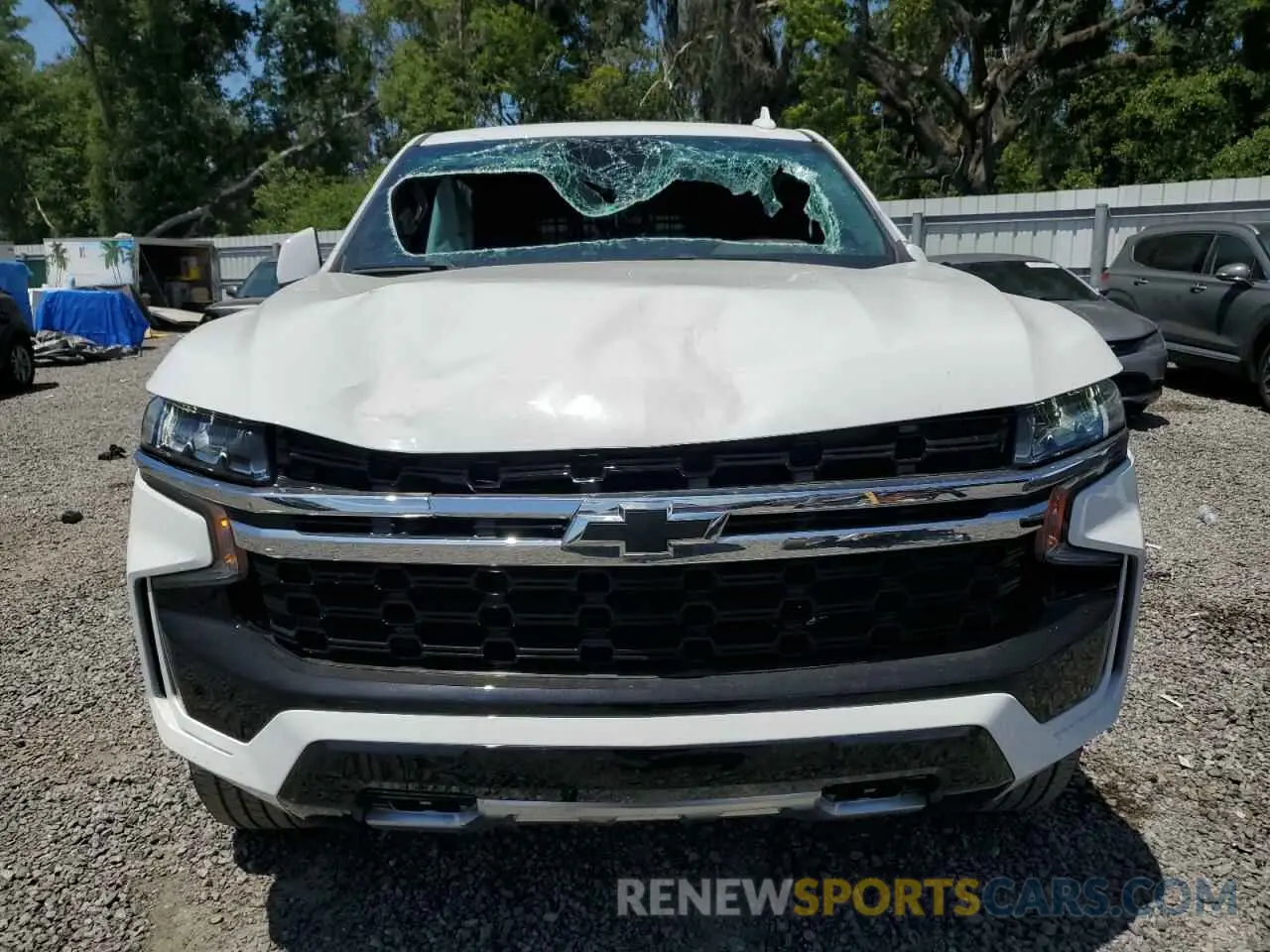5 Photograph of a damaged car 1GBSCLEDXRR178685 CHEVROLET TAHOE 2024