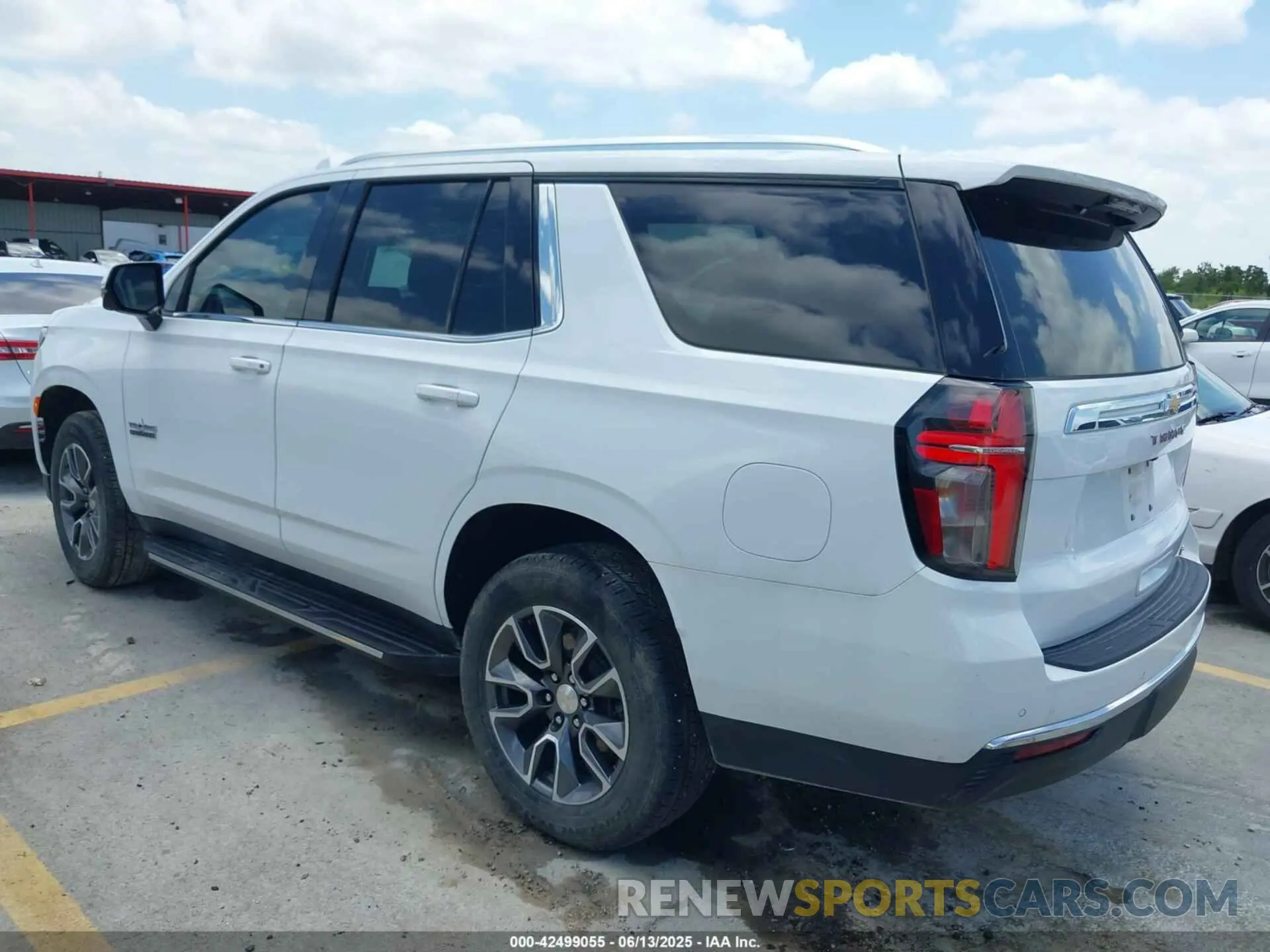 3 Photograph of a damaged car 1GNSCNKD7RR163693 CHEVROLET TAHOE 2024