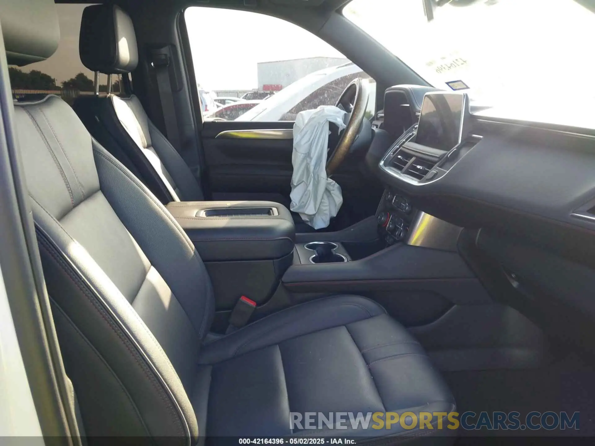5 Фотография поврежденного автомобиля 1GNSCRKD3RR340893 CHEVROLET TAHOE 2024