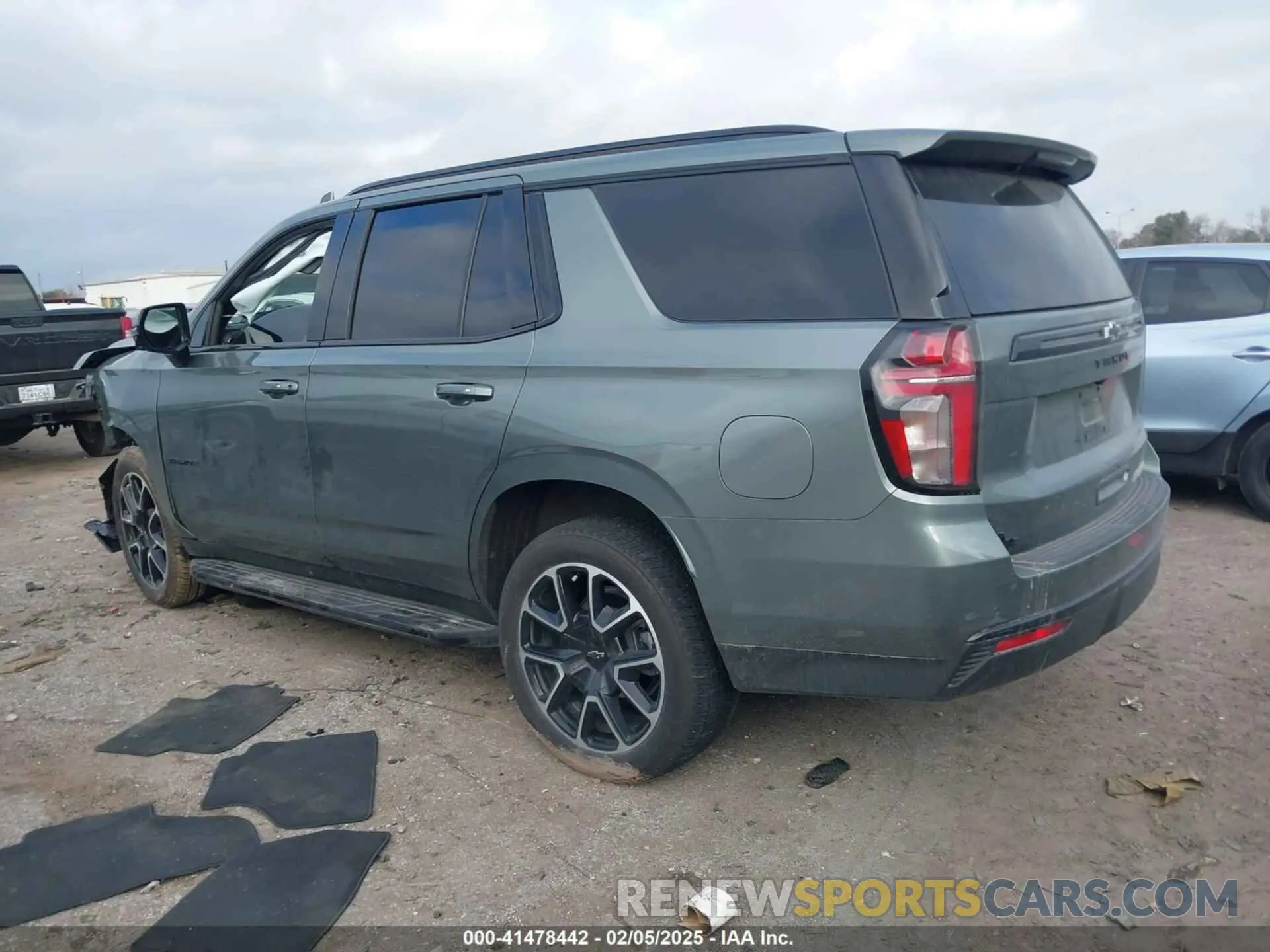 3 Фотография поврежденного автомобиля 1GNSCRKD7RR127283 CHEVROLET TAHOE 2024