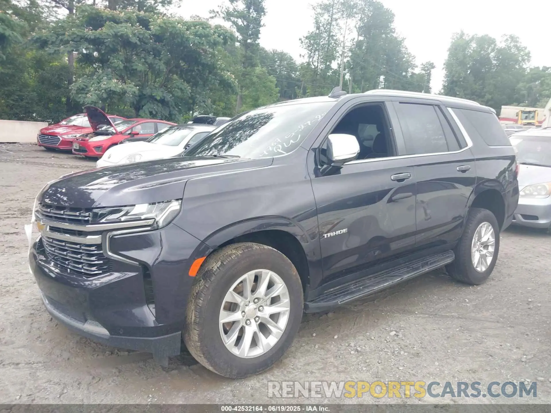 13 Фотография поврежденного автомобиля 1GNSCSKD2RR194767 CHEVROLET TAHOE 2024