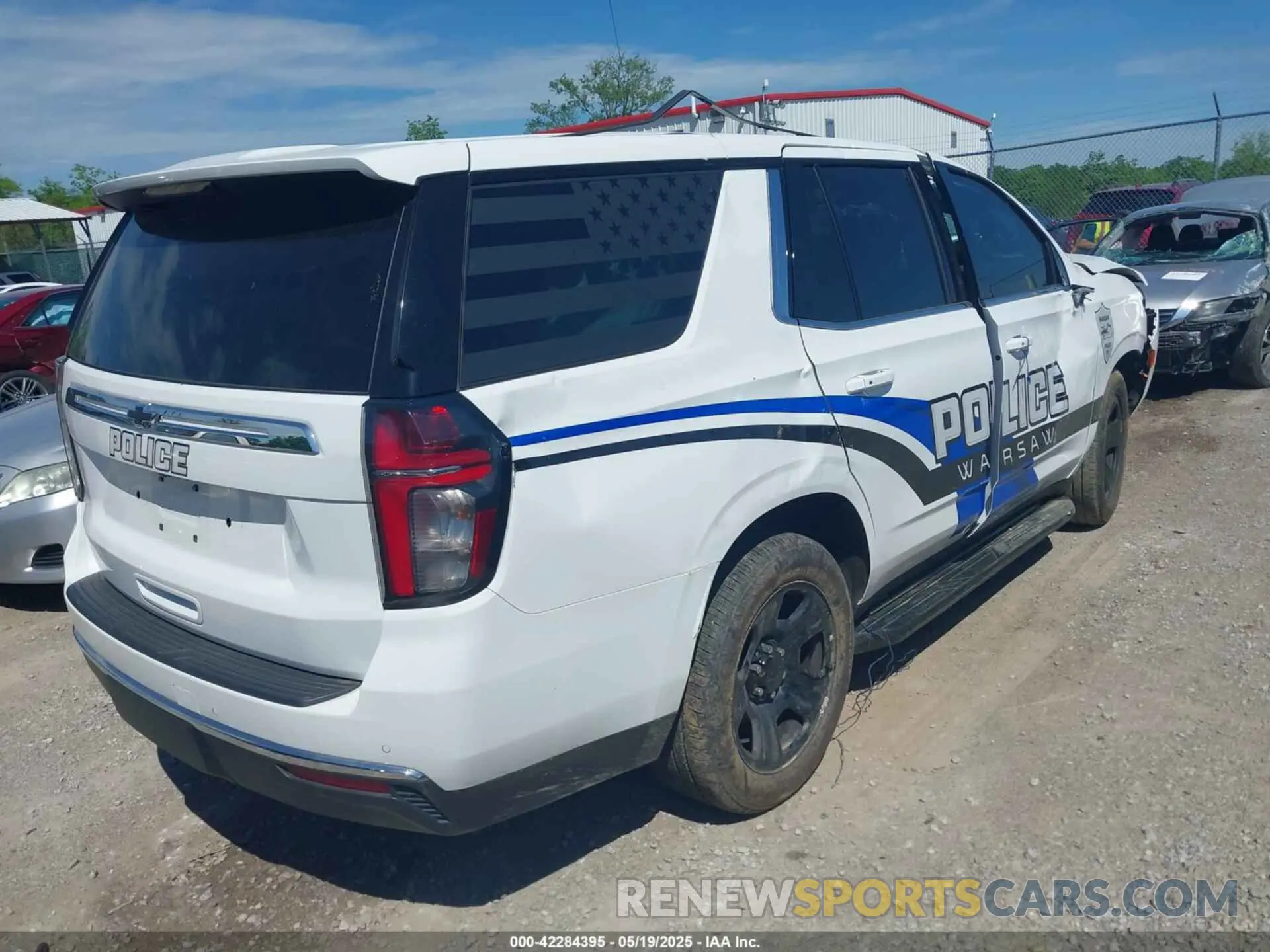 4 Фотография поврежденного автомобиля 1GNSKLED5RR155692 CHEVROLET TAHOE 2024