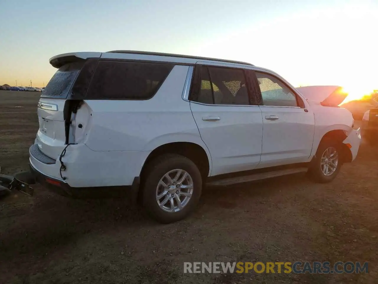 3 Фотография поврежденного автомобиля 1GNSKLED6RR271693 CHEVROLET TAHOE 2024