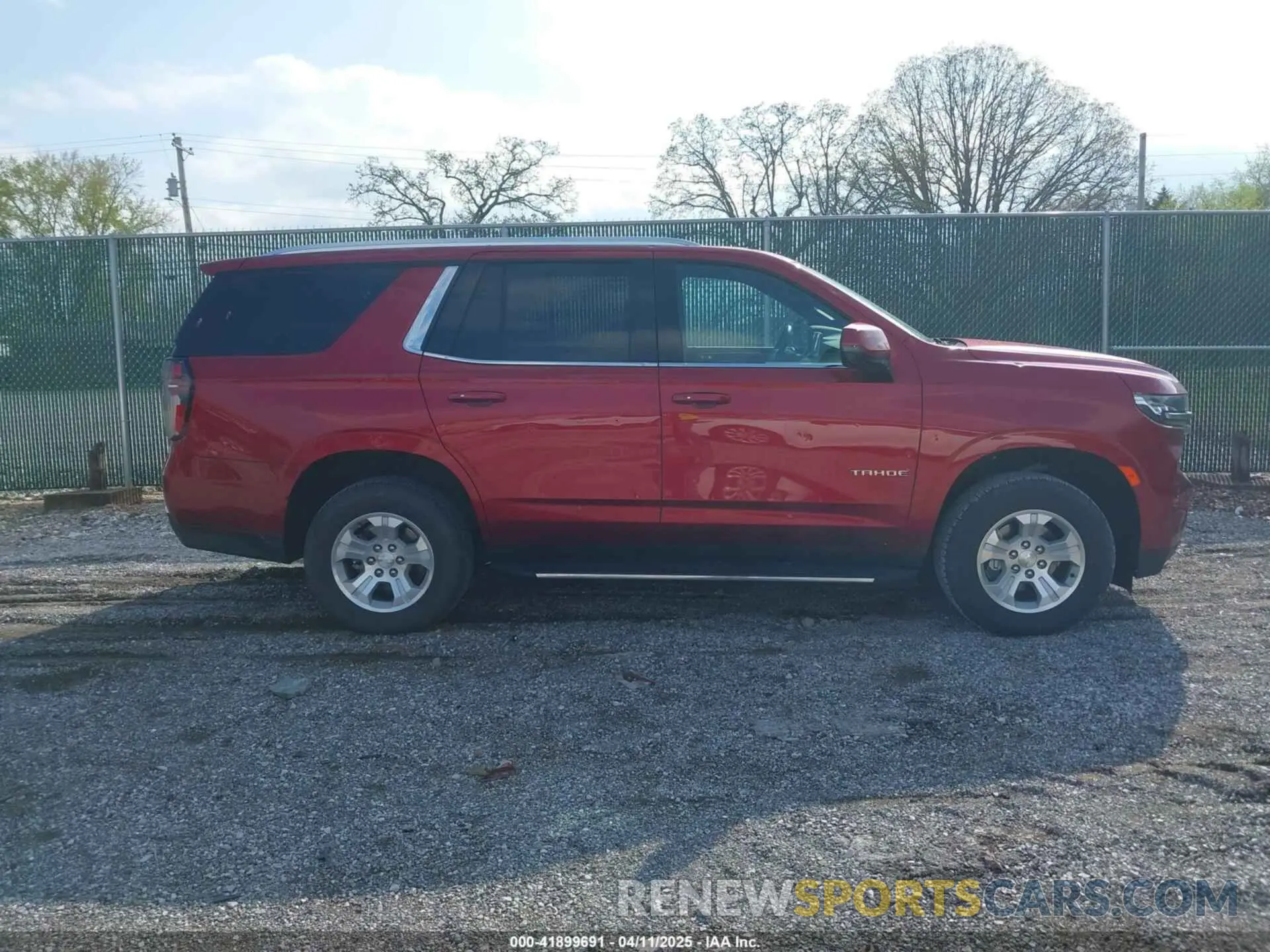 13 Photograph of a damaged car 1GNSKNKD1RR368509 CHEVROLET TAHOE 2024