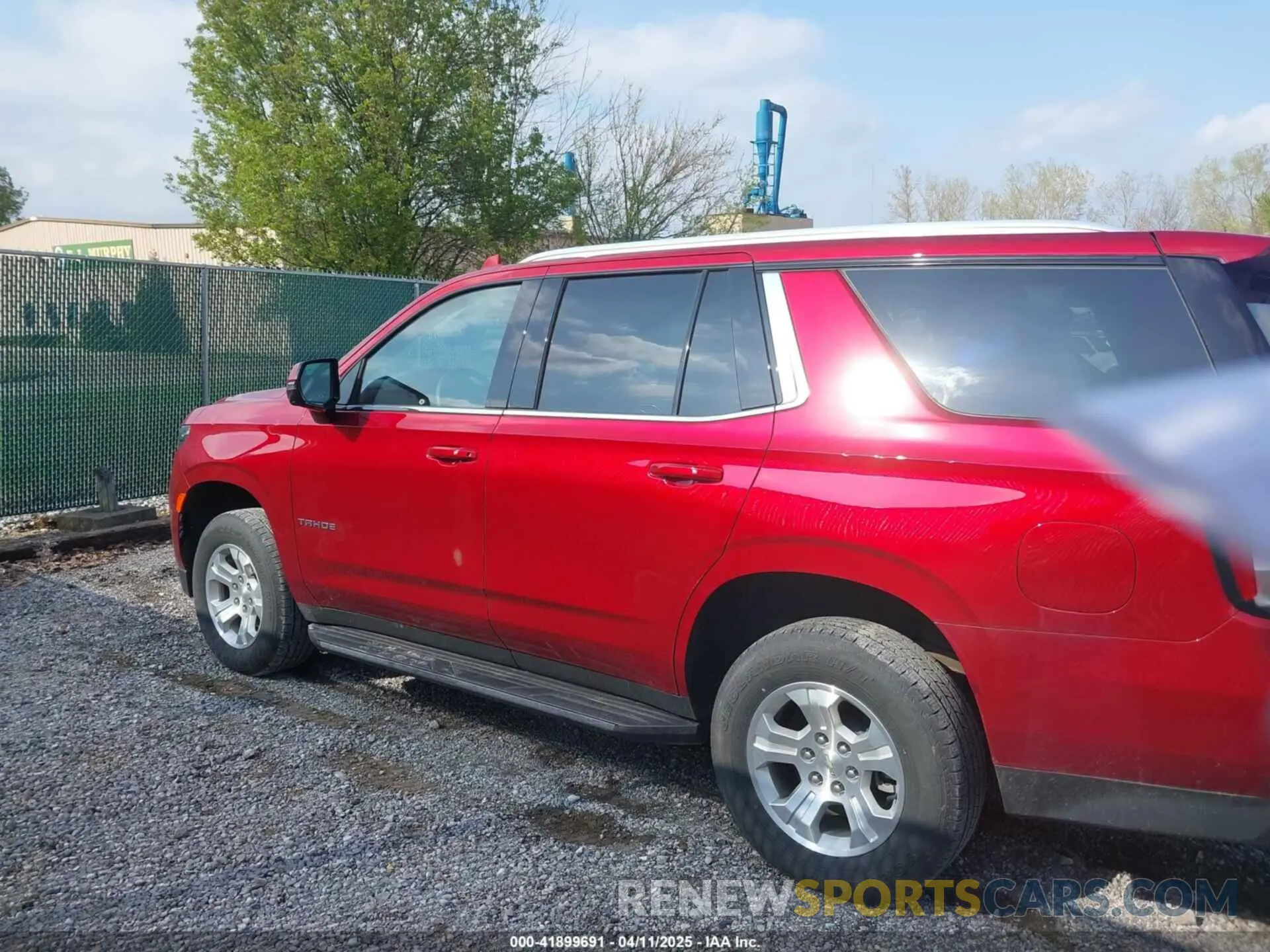 14 Photograph of a damaged car 1GNSKNKD1RR368509 CHEVROLET TAHOE 2024