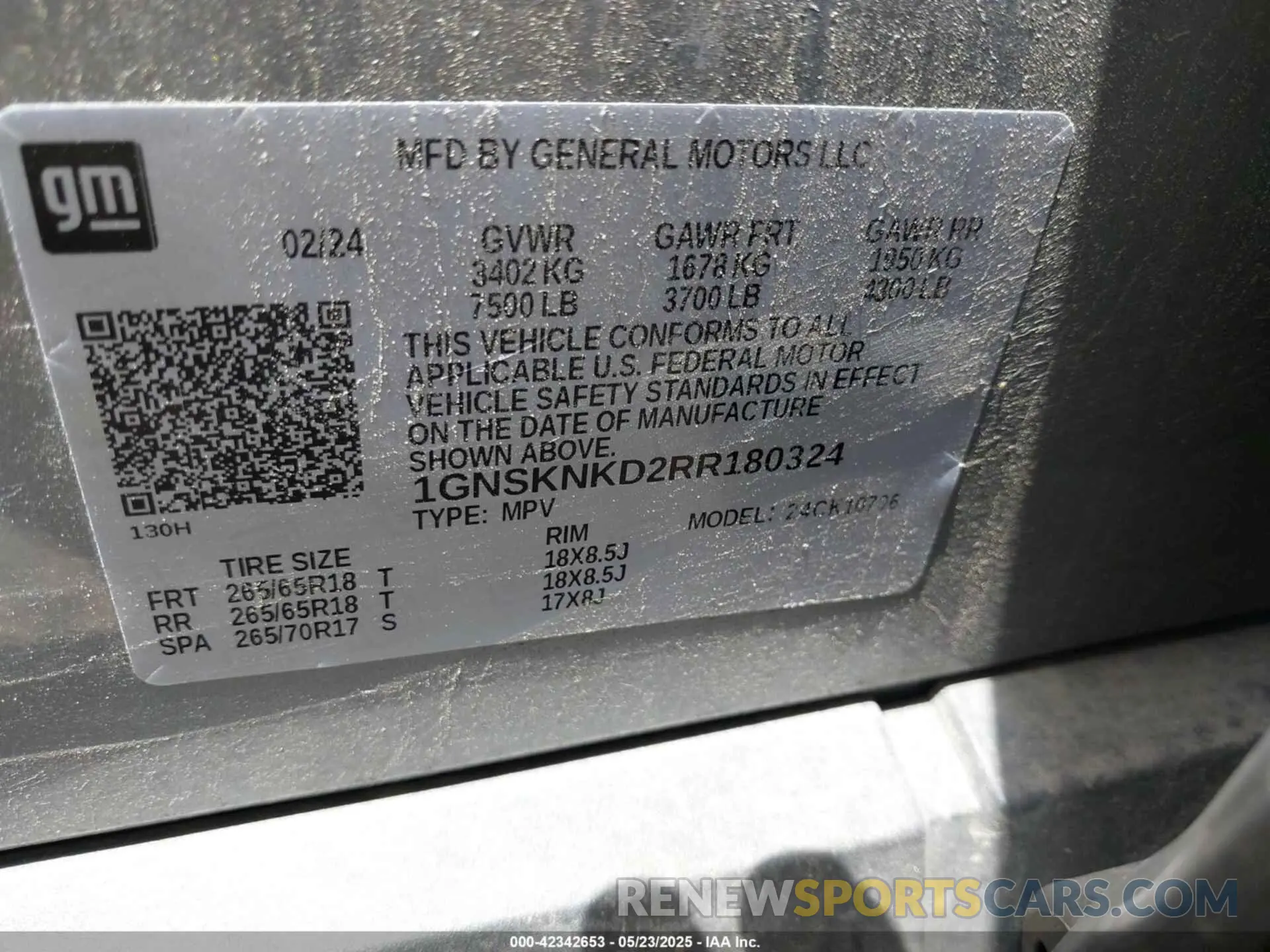 9 Фотография поврежденного автомобиля 1GNSKNKD2RR180324 CHEVROLET TAHOE 2024
