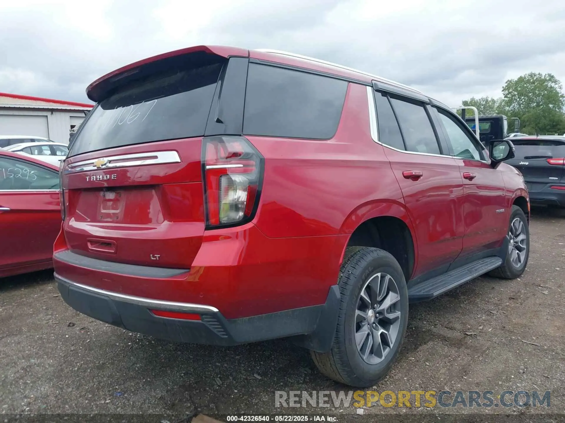 4 Фотография поврежденного автомобиля 1GNSKNKD7RR171067 CHEVROLET TAHOE 2024