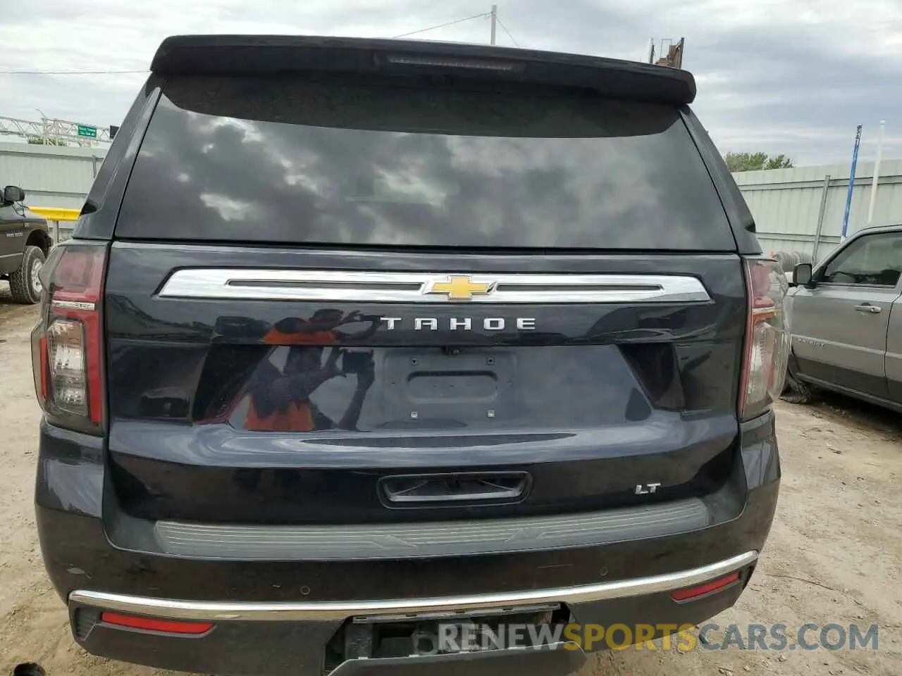 6 Фотография поврежденного автомобиля 1GNSKNKDXRR240902 CHEVROLET TAHOE 2024