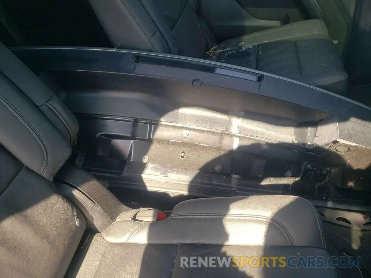 13 Фотография поврежденного автомобиля 1GNSKPKD2RR261111 CHEVROLET TAHOE 2024