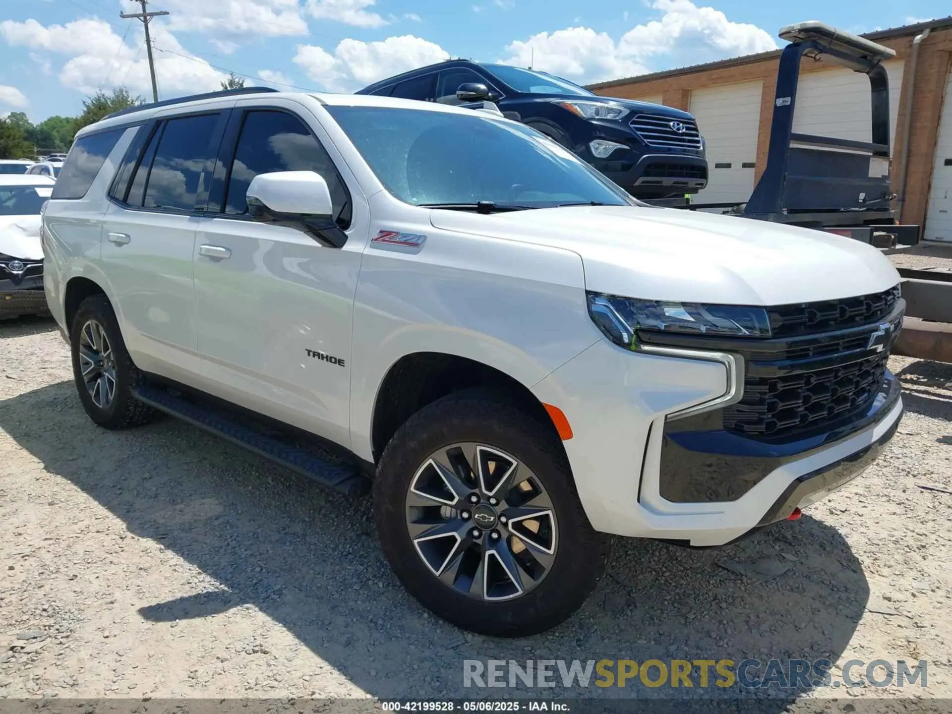 1 Photograph of a damaged car 1GNSKPKD5RR333063 CHEVROLET TAHOE 2024