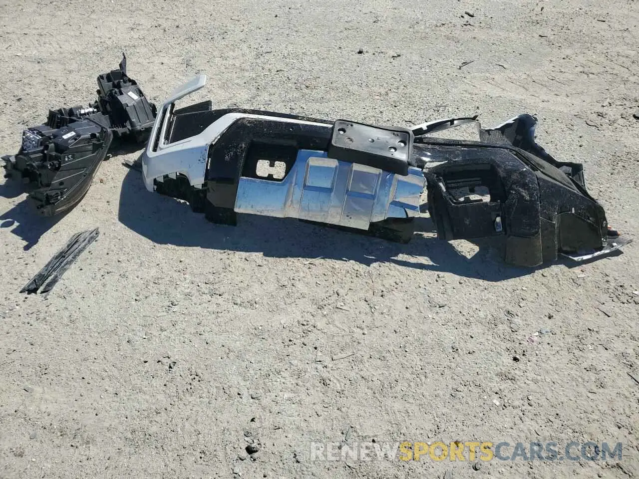 15 Photograph of a damaged car 1GNSKPKD6RR275741 CHEVROLET TAHOE 2024