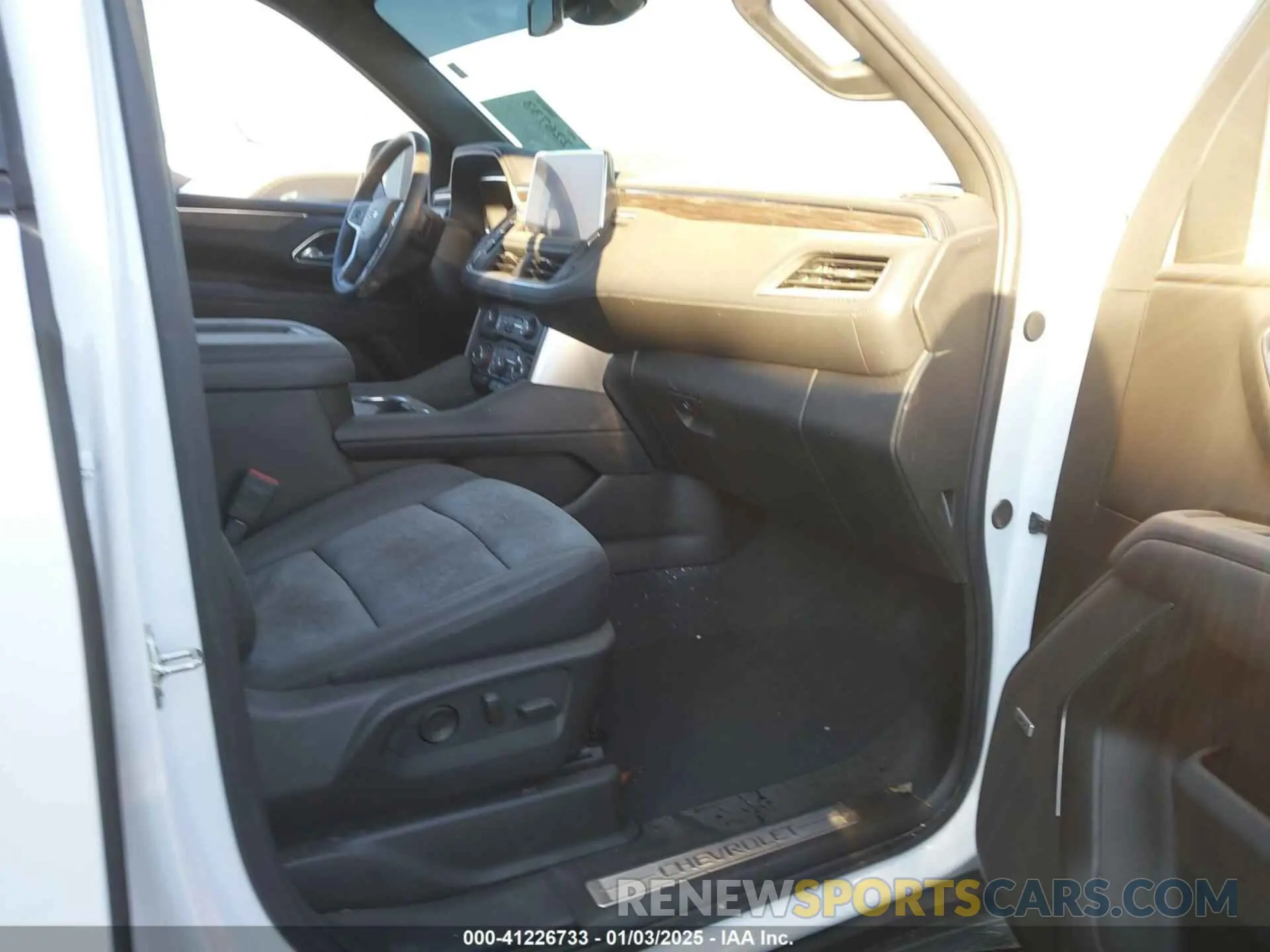 5 Фотография поврежденного автомобиля 1GNSKPKD8RR269892 CHEVROLET TAHOE 2024