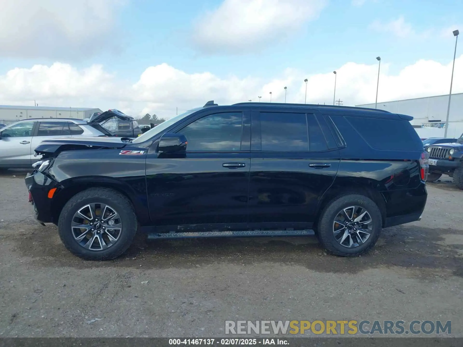 14 Фотография поврежденного автомобиля 1GNSKPKL9RR316256 CHEVROLET TAHOE 2024