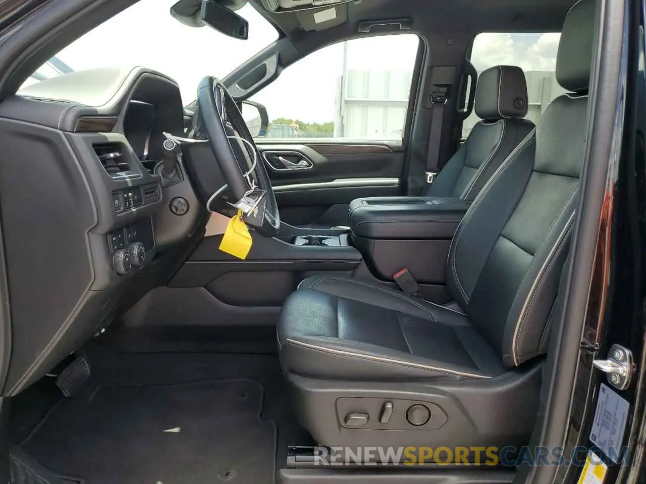 7 Фотография поврежденного автомобиля 1GNSKSKD7RR124765 CHEVROLET TAHOE 2024