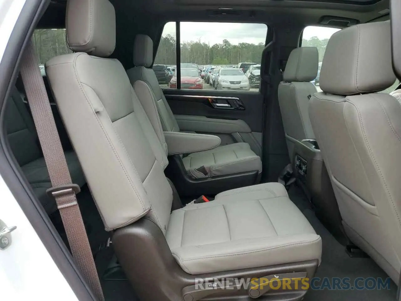 12 Фотография поврежденного автомобиля 1GNS5NRD0SR132114 CHEVROLET TAHOE 2025
