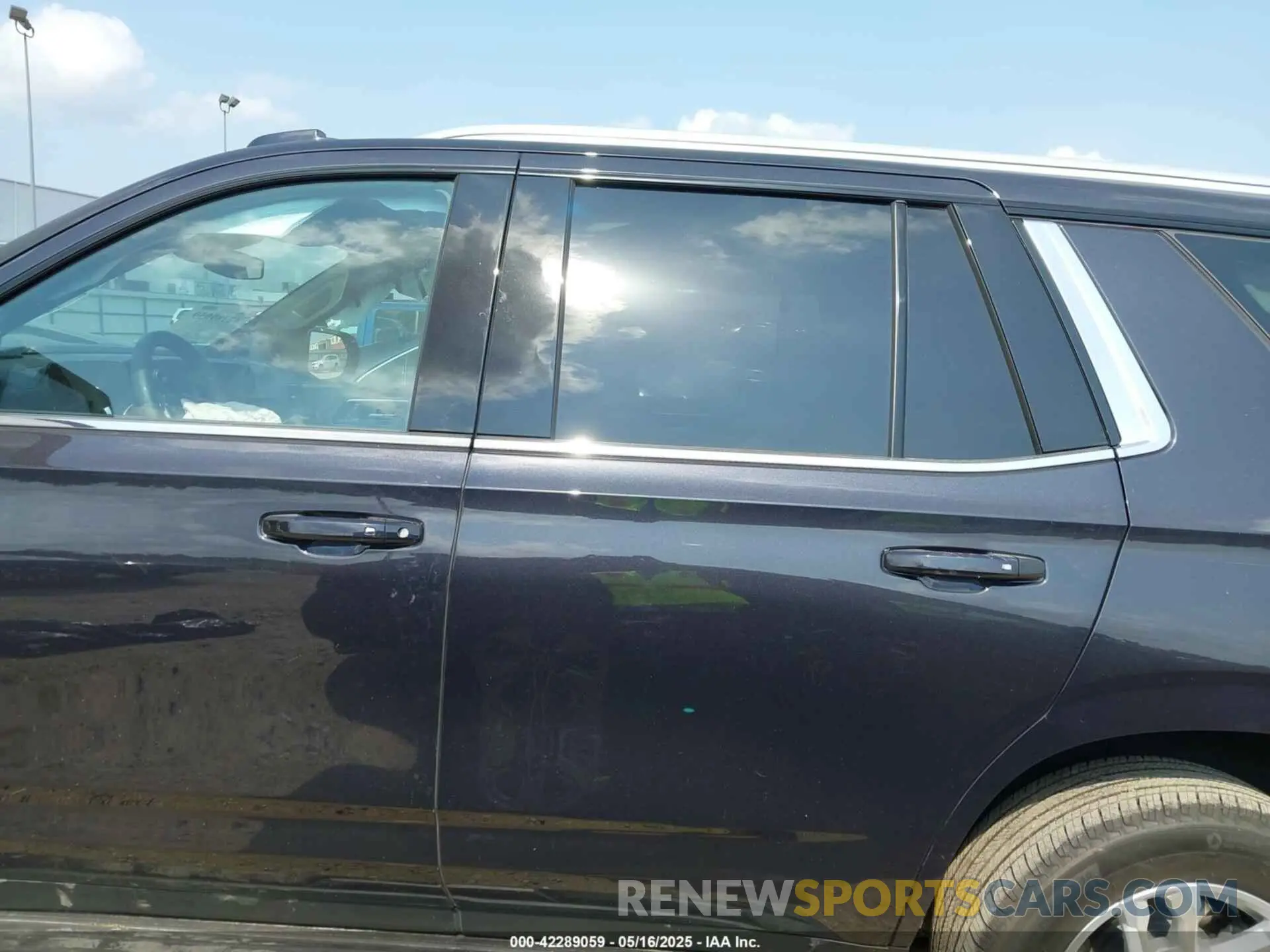 14 Фотография поврежденного автомобиля 1GNS5NRD3SR205234 CHEVROLET TAHOE 2025