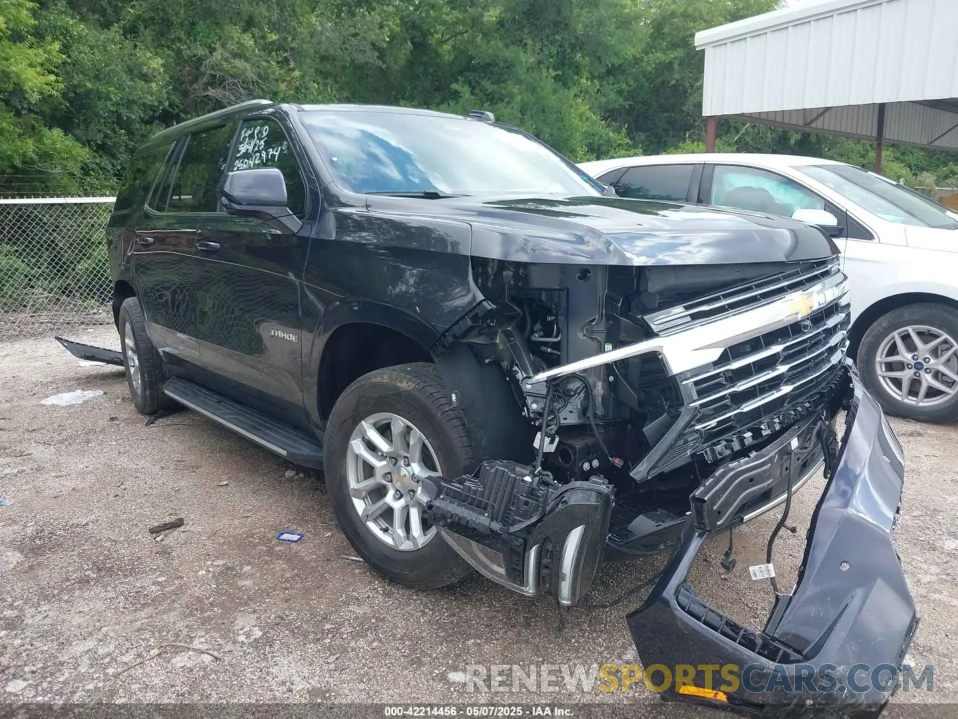 1 Photograph of a damaged car 1GNS5NRD5SR194186 CHEVROLET TAHOE 2025