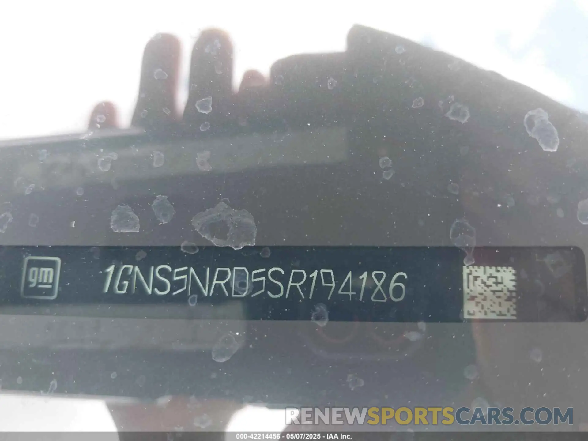 9 Photograph of a damaged car 1GNS5NRD5SR194186 CHEVROLET TAHOE 2025