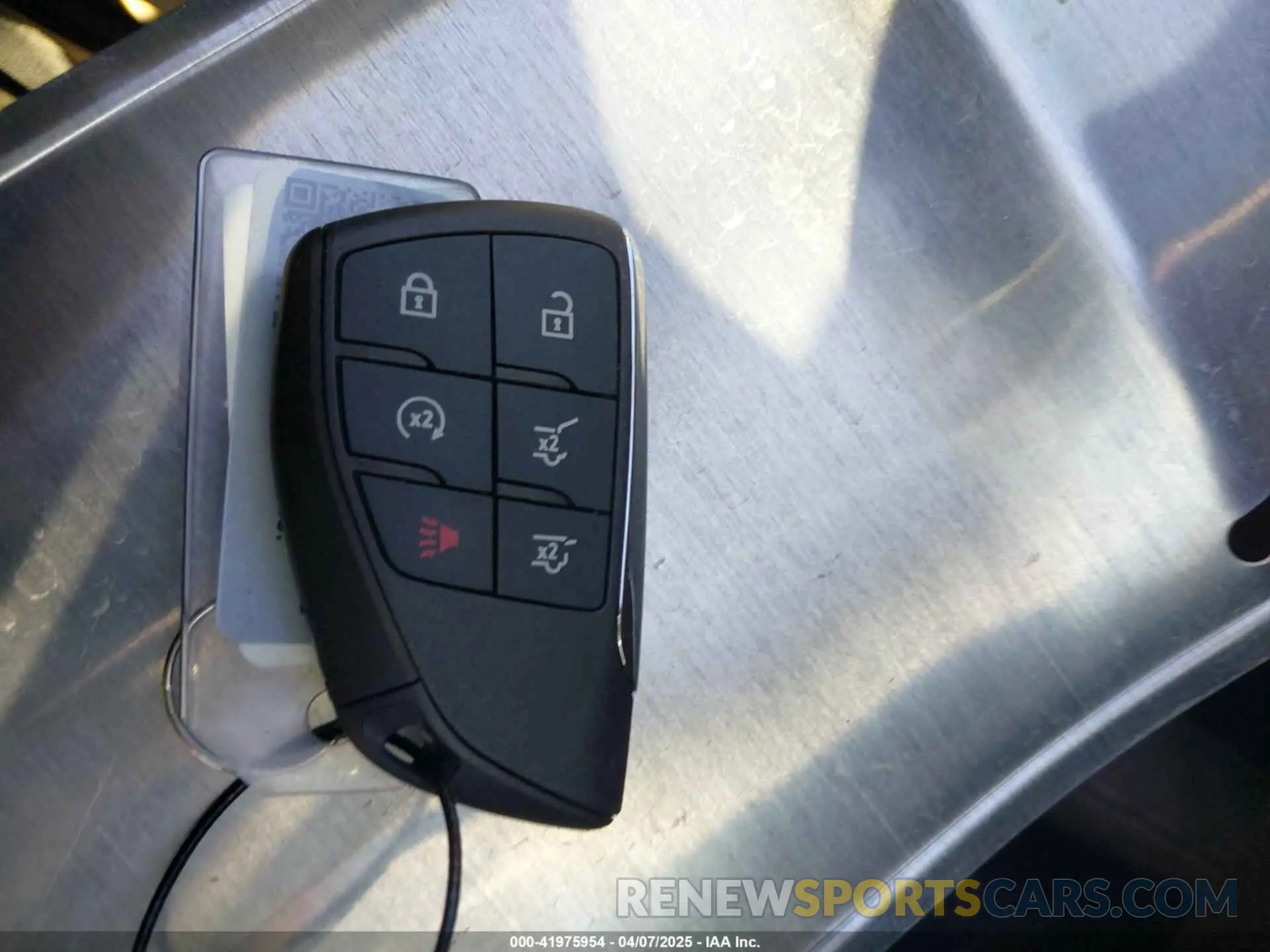 11 Фотография поврежденного автомобиля 1GNS5NRD7SR205754 CHEVROLET TAHOE 2025