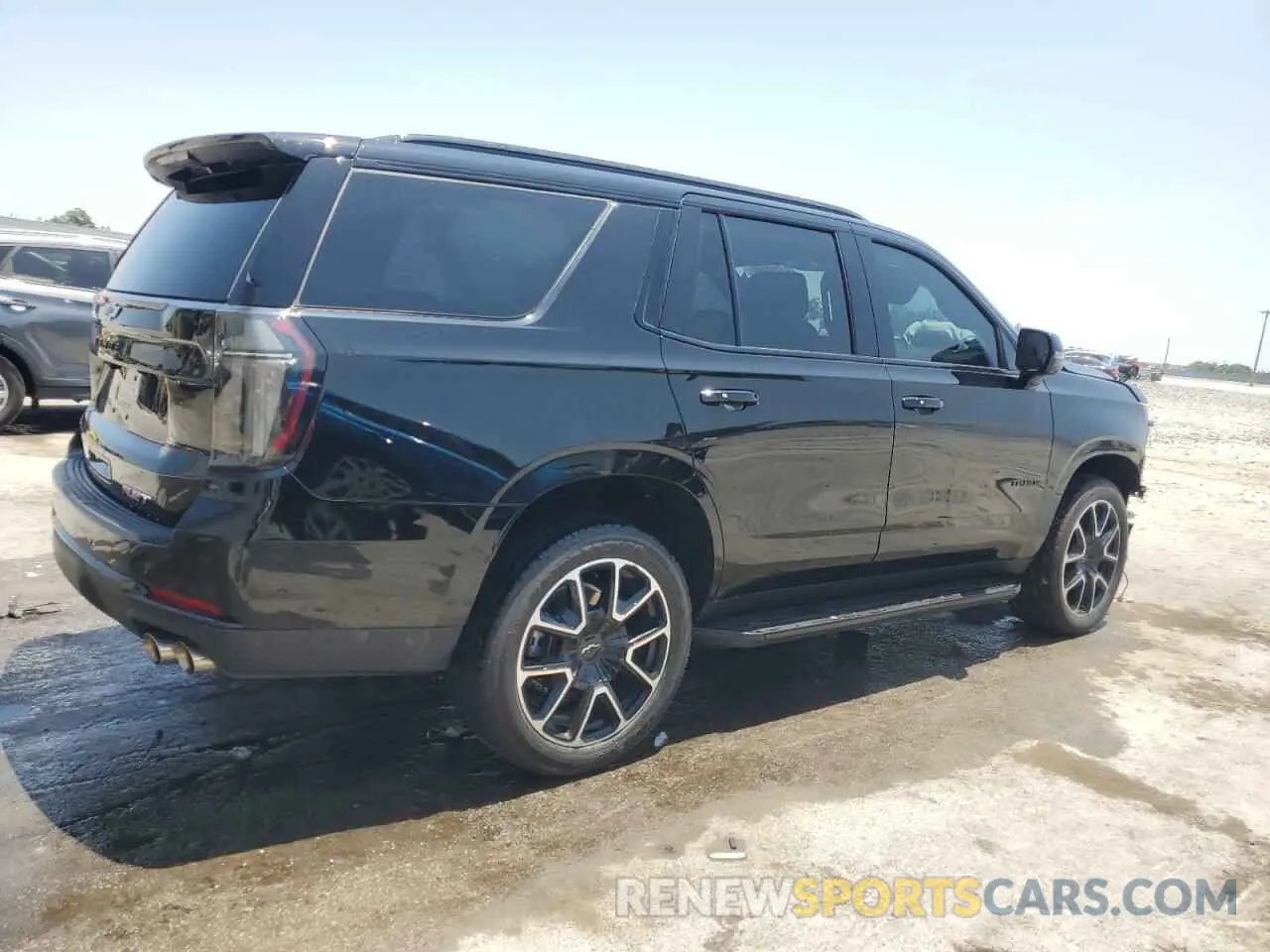 3 Photograph of a damaged car 1GNS5RRD8SR177700 CHEVROLET TAHOE 2025