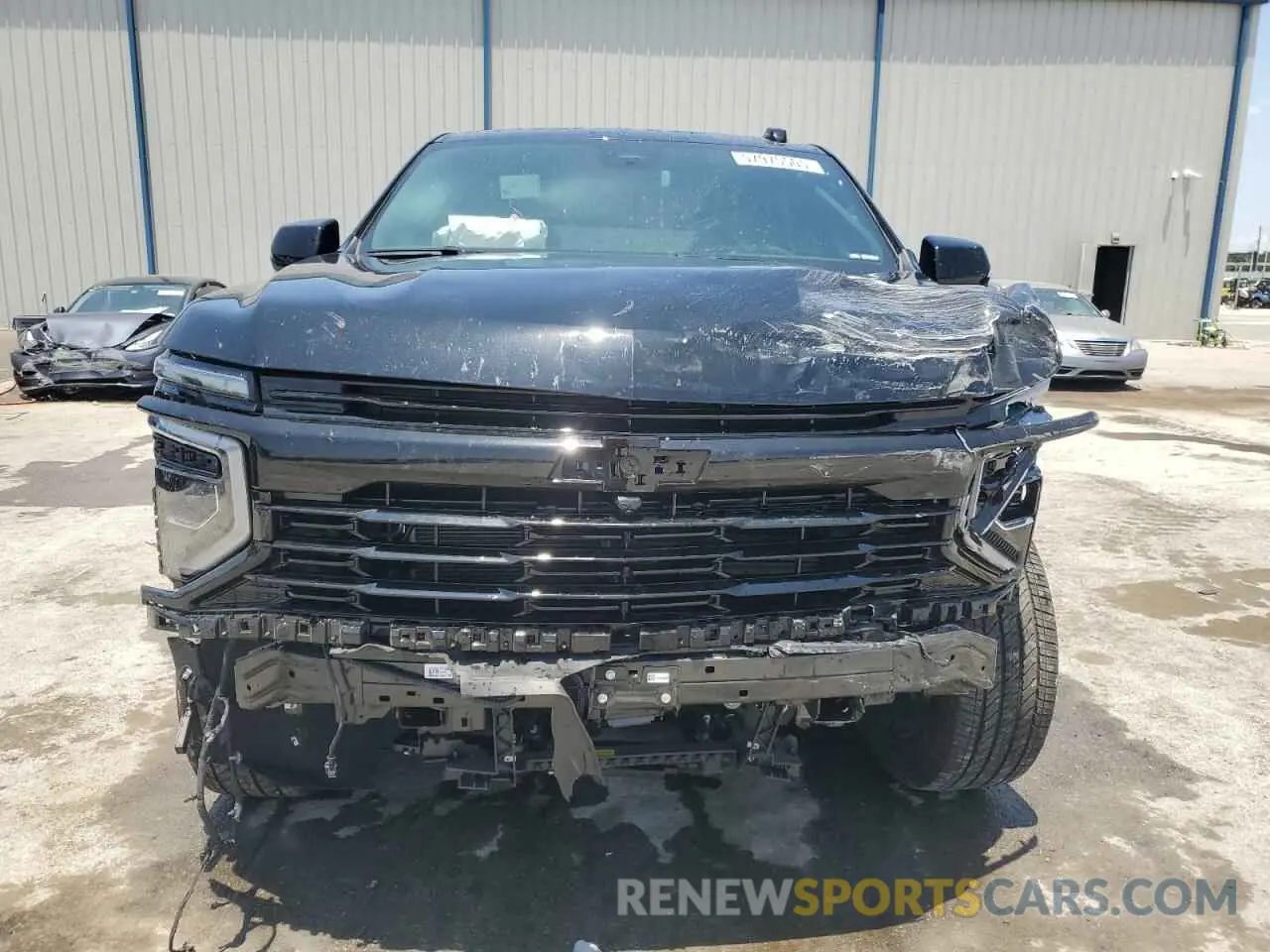 5 Photograph of a damaged car 1GNS5RRD8SR177700 CHEVROLET TAHOE 2025