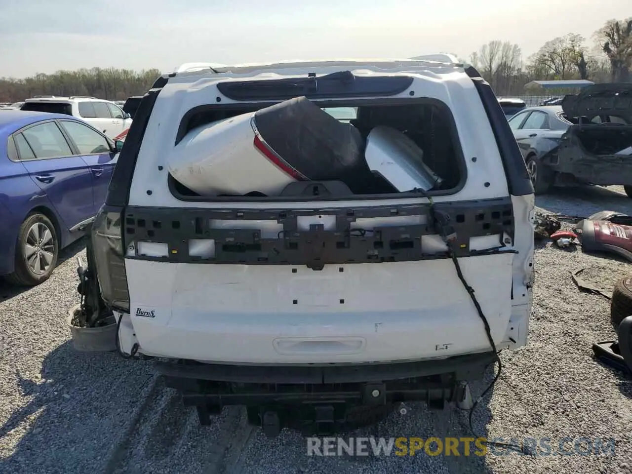 6 Photograph of a damaged car 1GNS6NRD1SR122687 CHEVROLET TAHOE 2025