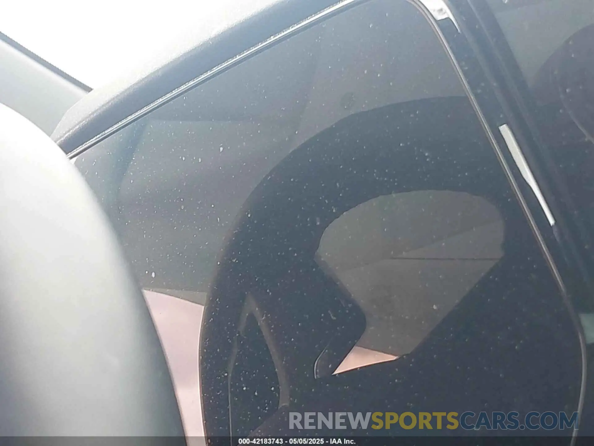 15 Photograph of a damaged car 1GNS6PRL3SR148260 CHEVROLET TAHOE 2025