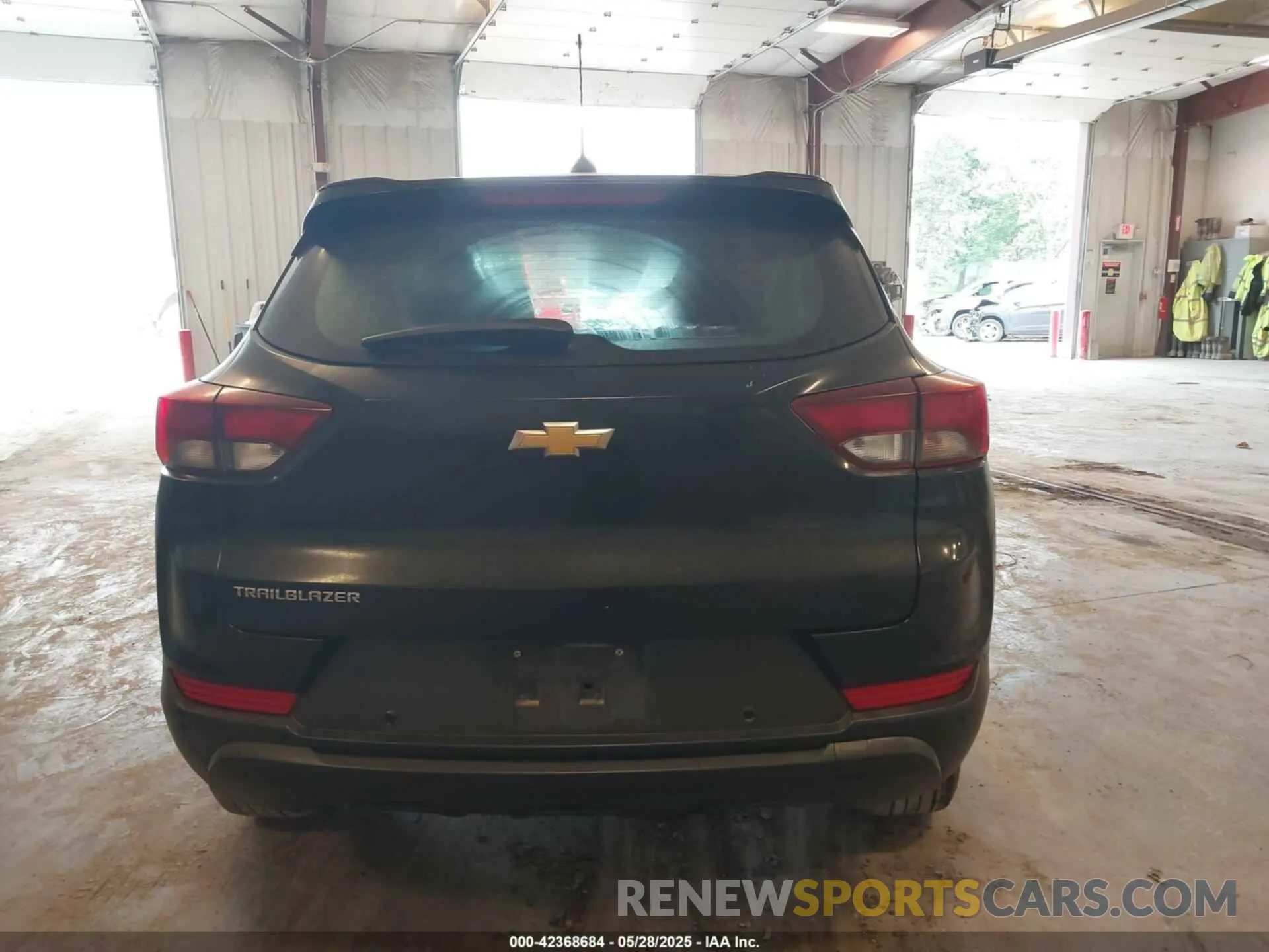 16 Фотография поврежденного автомобиля KL79MMS22MB006679 CHEVROLET TRAILBLAZER 2021