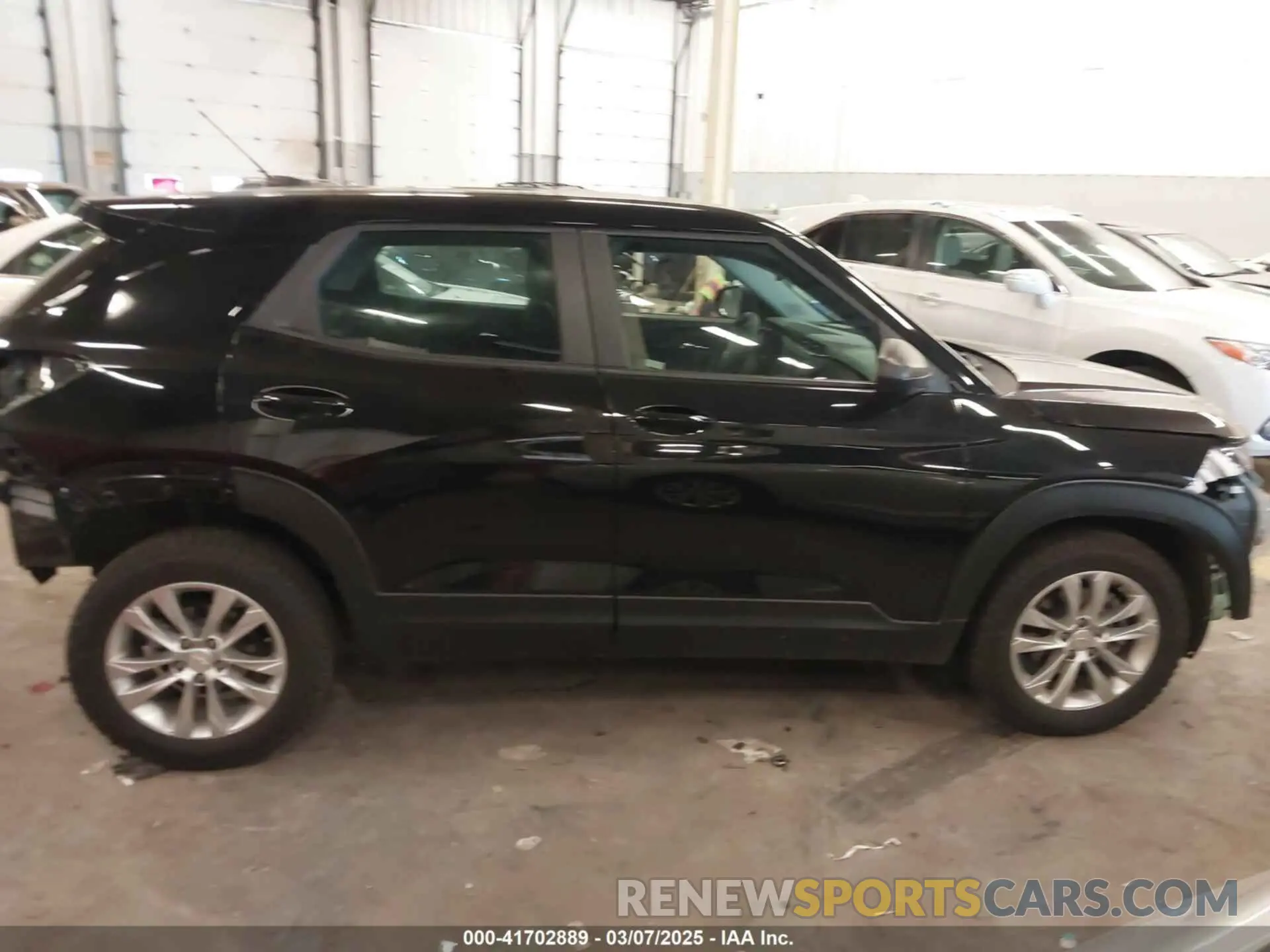 14 Фотография поврежденного автомобиля KL79MMS23MB157269 CHEVROLET TRAILBLAZER 2021