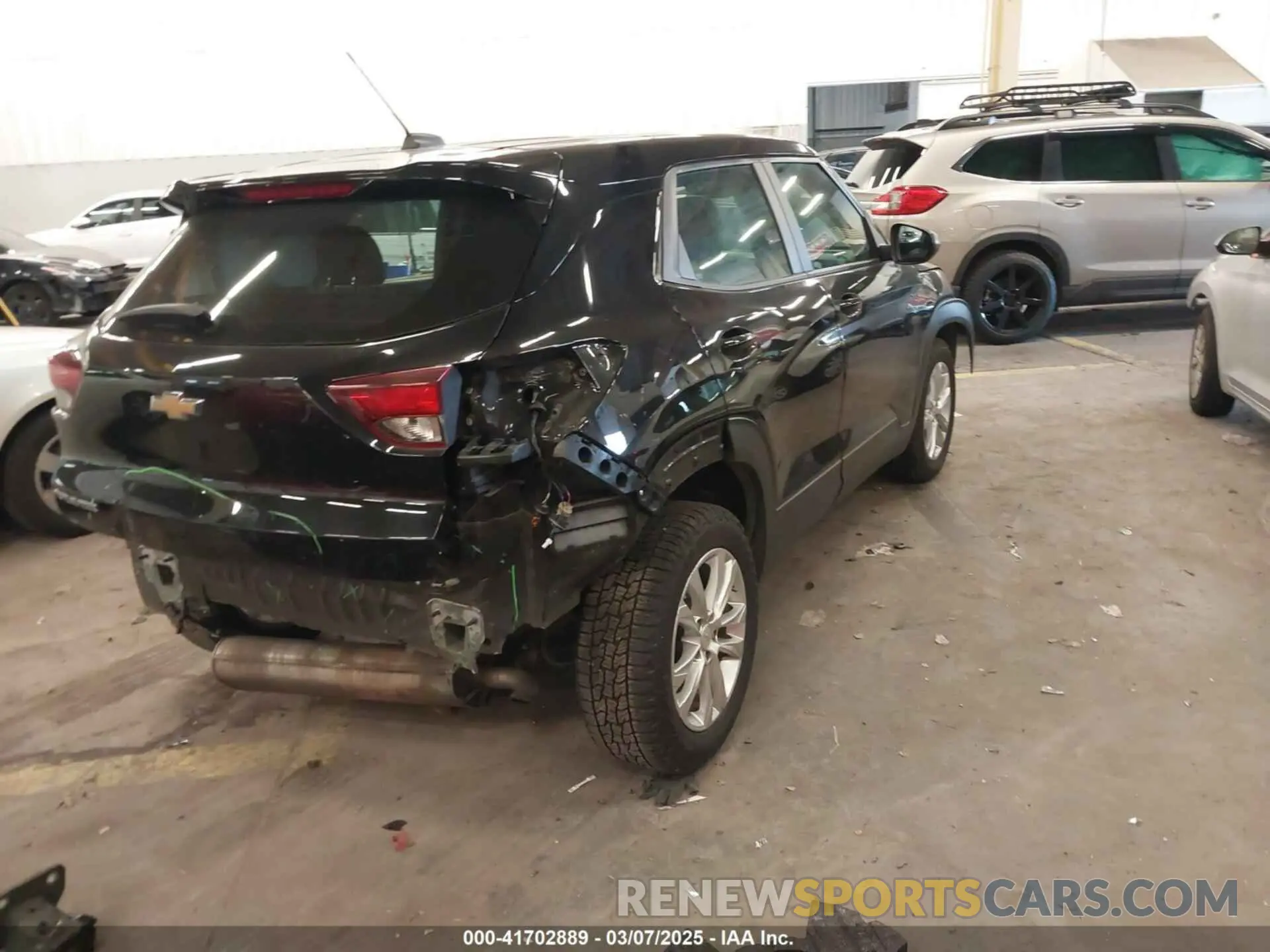 4 Фотография поврежденного автомобиля KL79MMS23MB157269 CHEVROLET TRAILBLAZER 2021