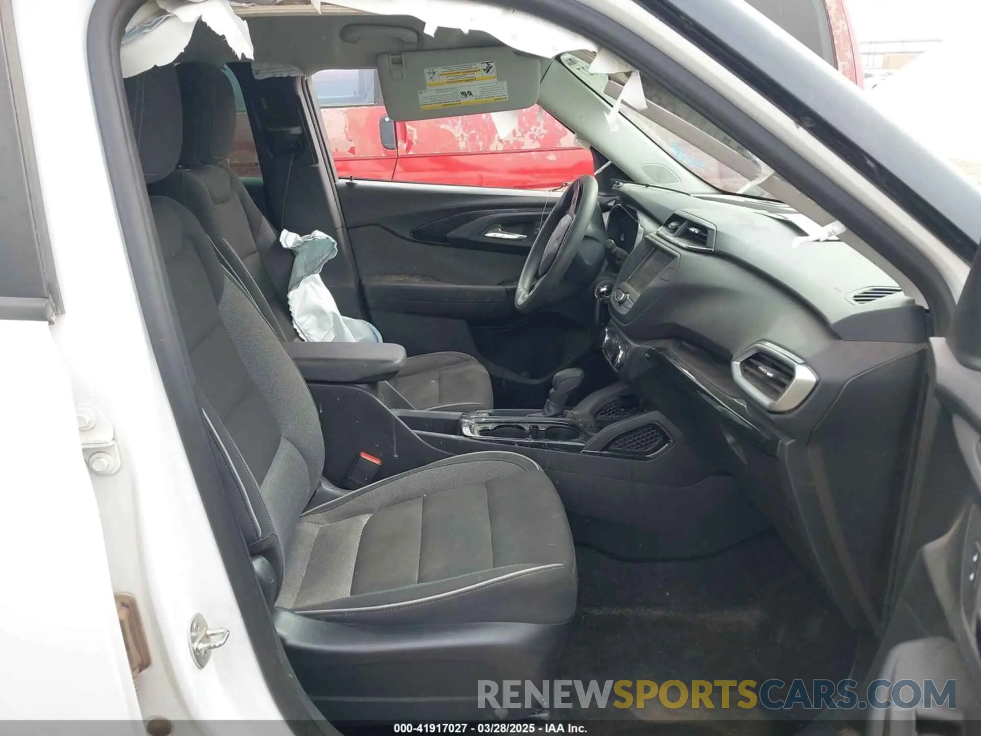 5 Фотография поврежденного автомобиля KL79MMS28MB025690 CHEVROLET TRAILBLAZER 2021
