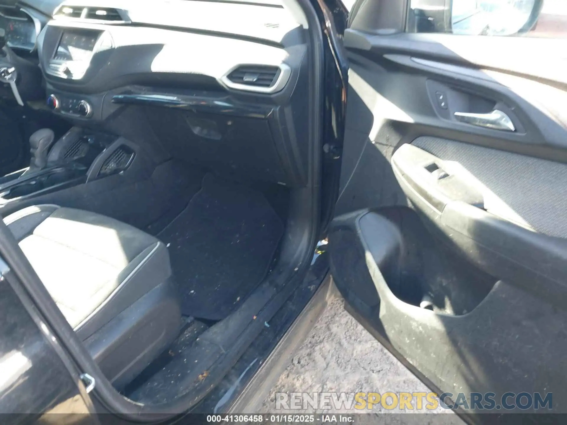 5 Photograph of a damaged car KL79MMS28MB172043 CHEVROLET TRAILBLAZER 2021