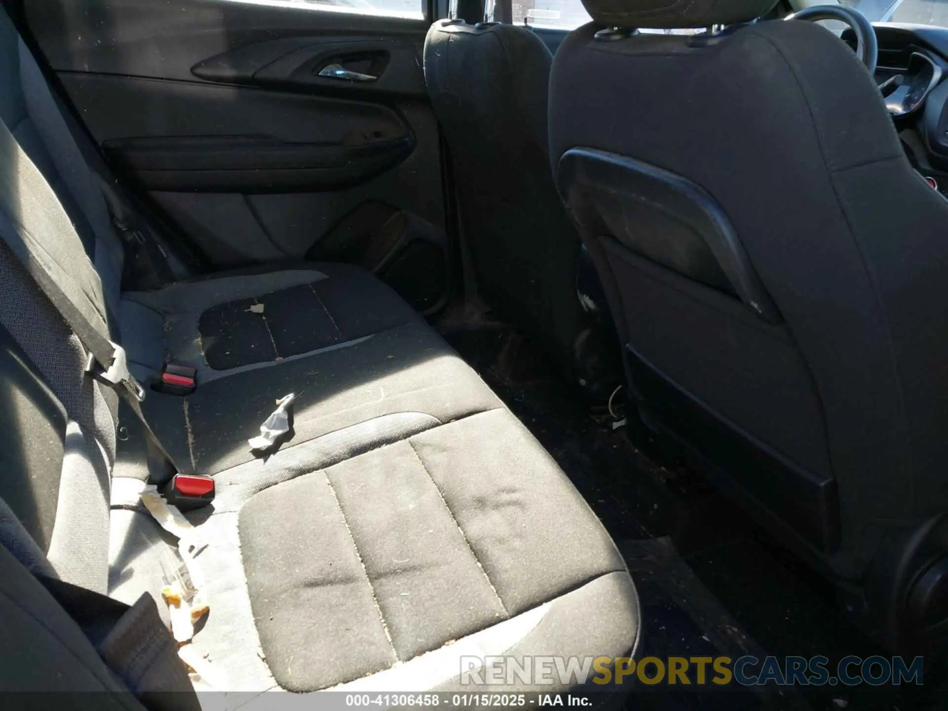 8 Photograph of a damaged car KL79MMS28MB172043 CHEVROLET TRAILBLAZER 2021