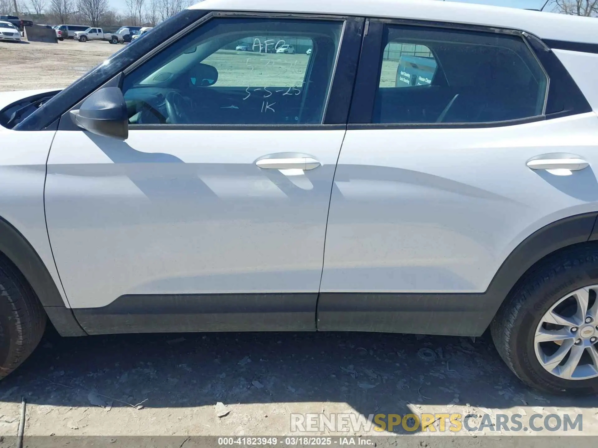 14 Фотография поврежденного автомобиля KL79MMS2XMB046539 CHEVROLET TRAILBLAZER 2021