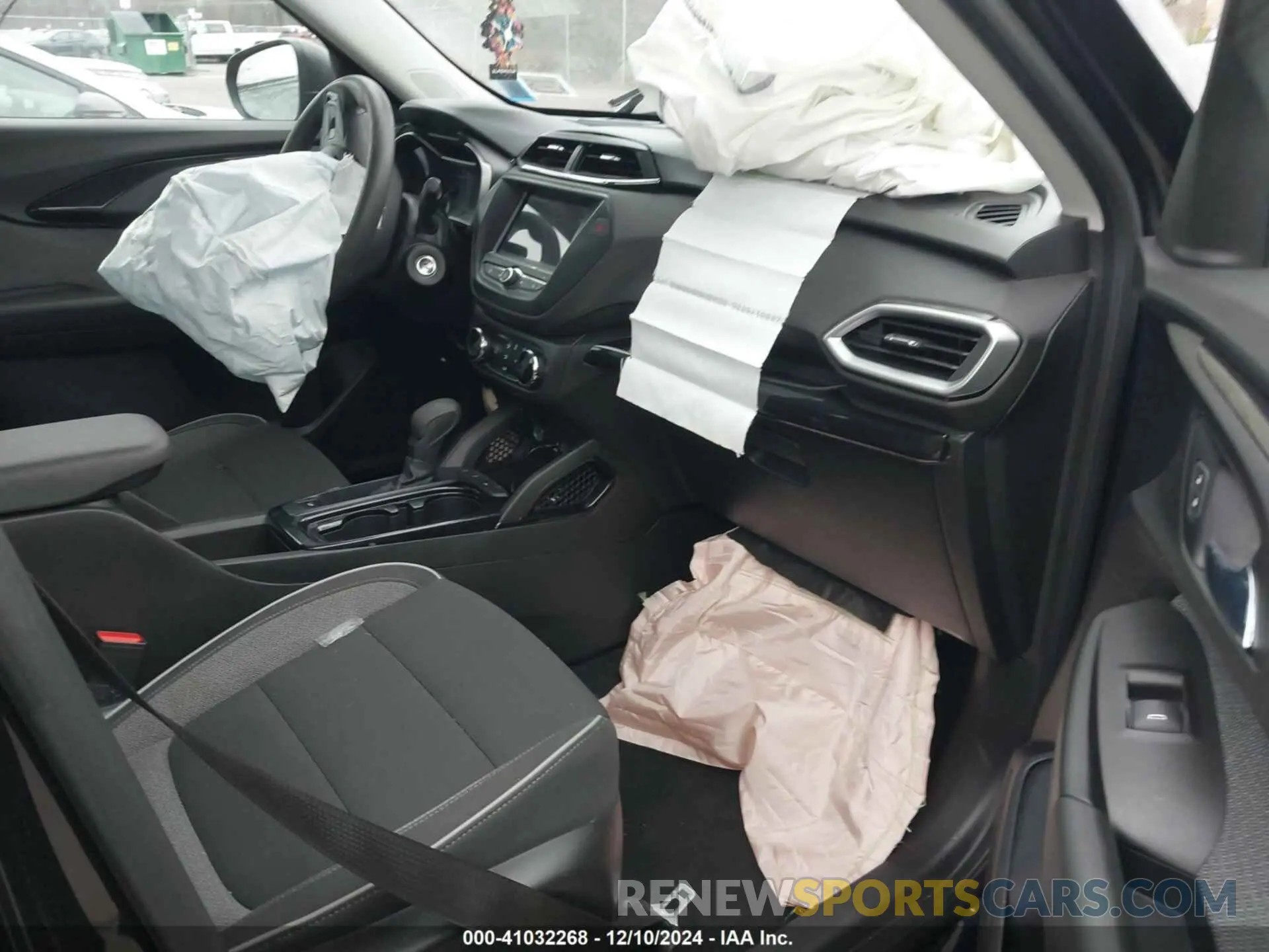 5 Photograph of a damaged car KL79MMS2XMB100177 CHEVROLET TRAILBLAZER 2021