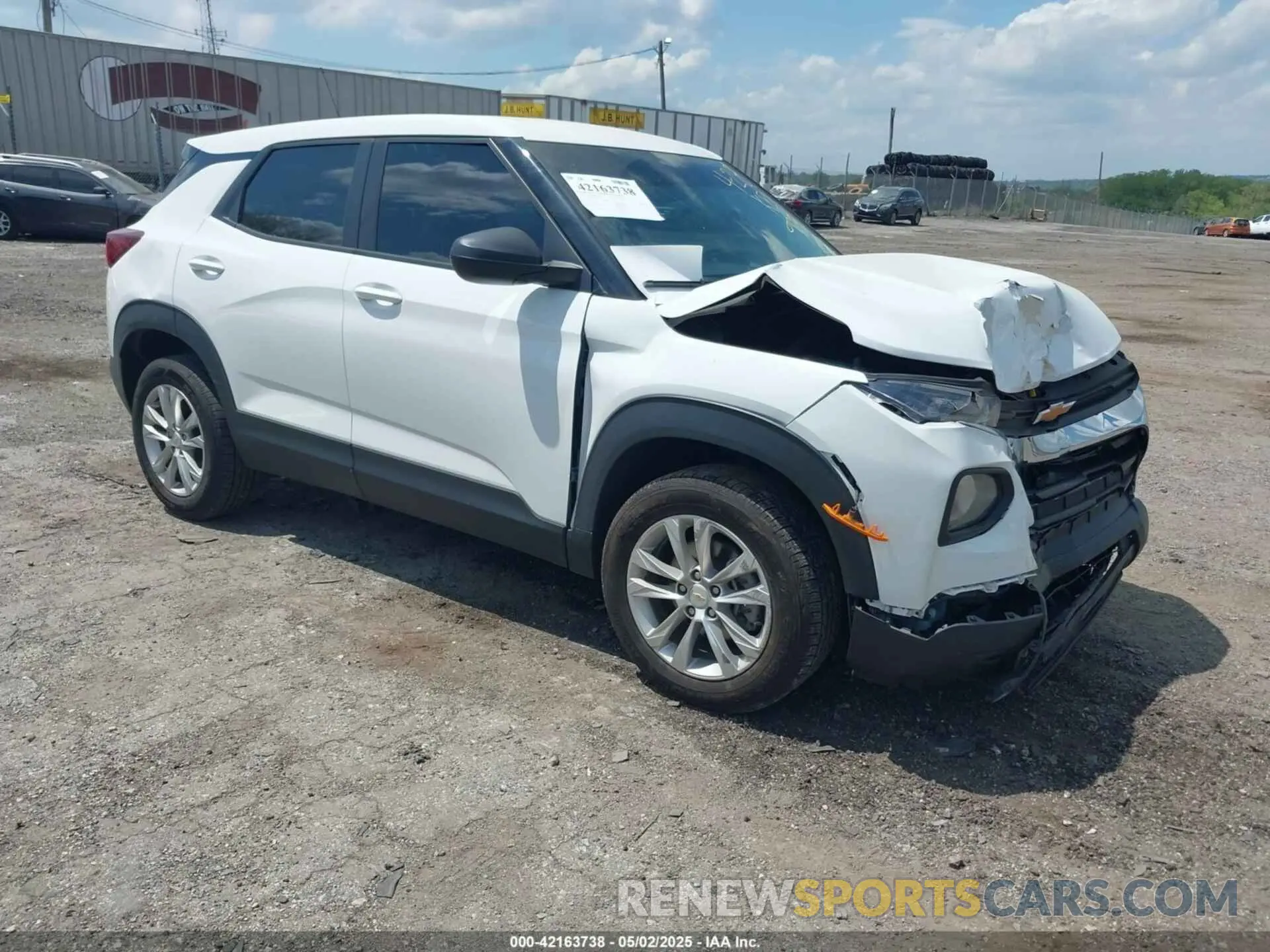 1 Фотография поврежденного автомобиля KL79MNSL1MB138377 CHEVROLET TRAILBLAZER 2021