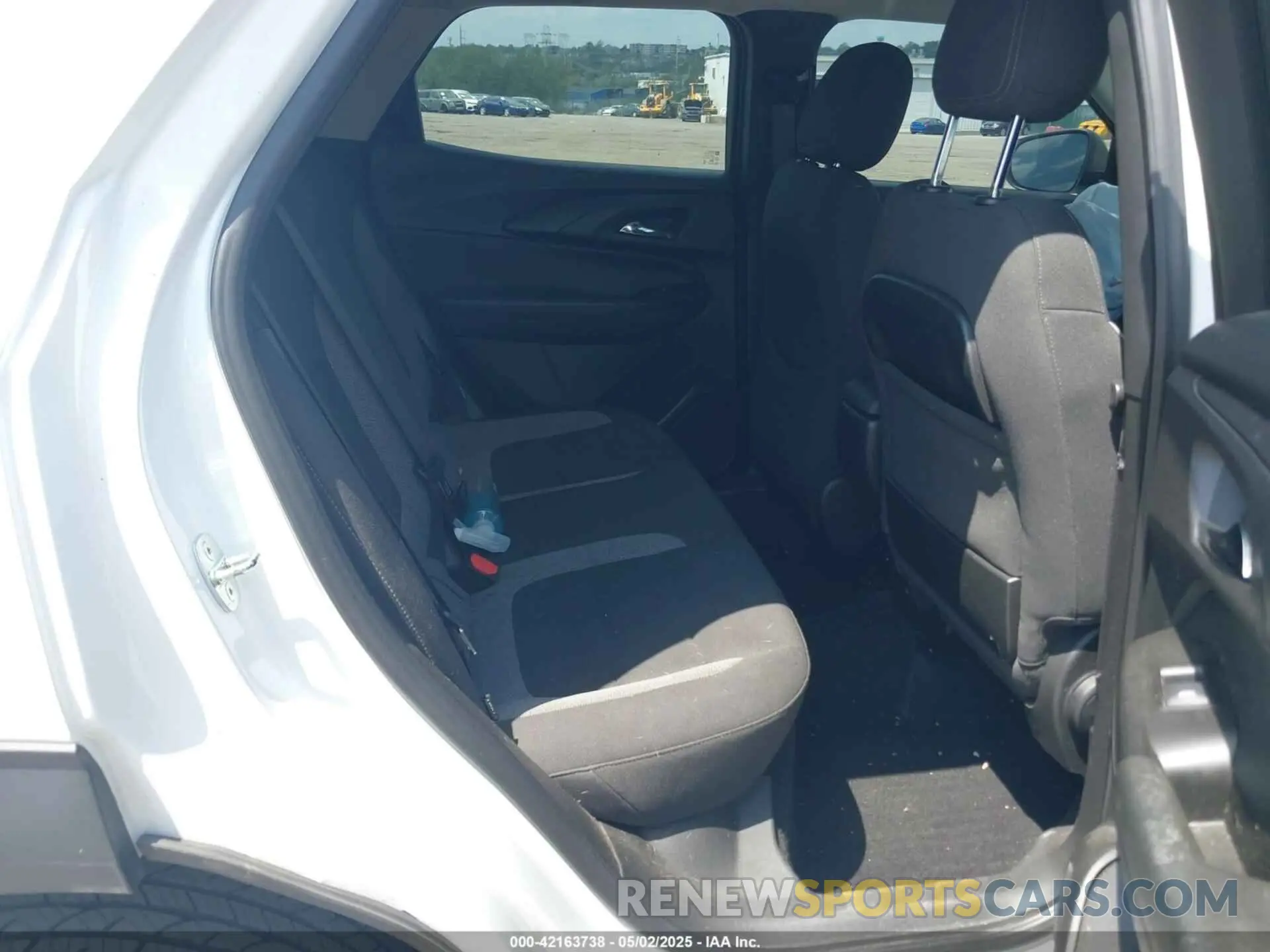 8 Фотография поврежденного автомобиля KL79MNSL1MB138377 CHEVROLET TRAILBLAZER 2021