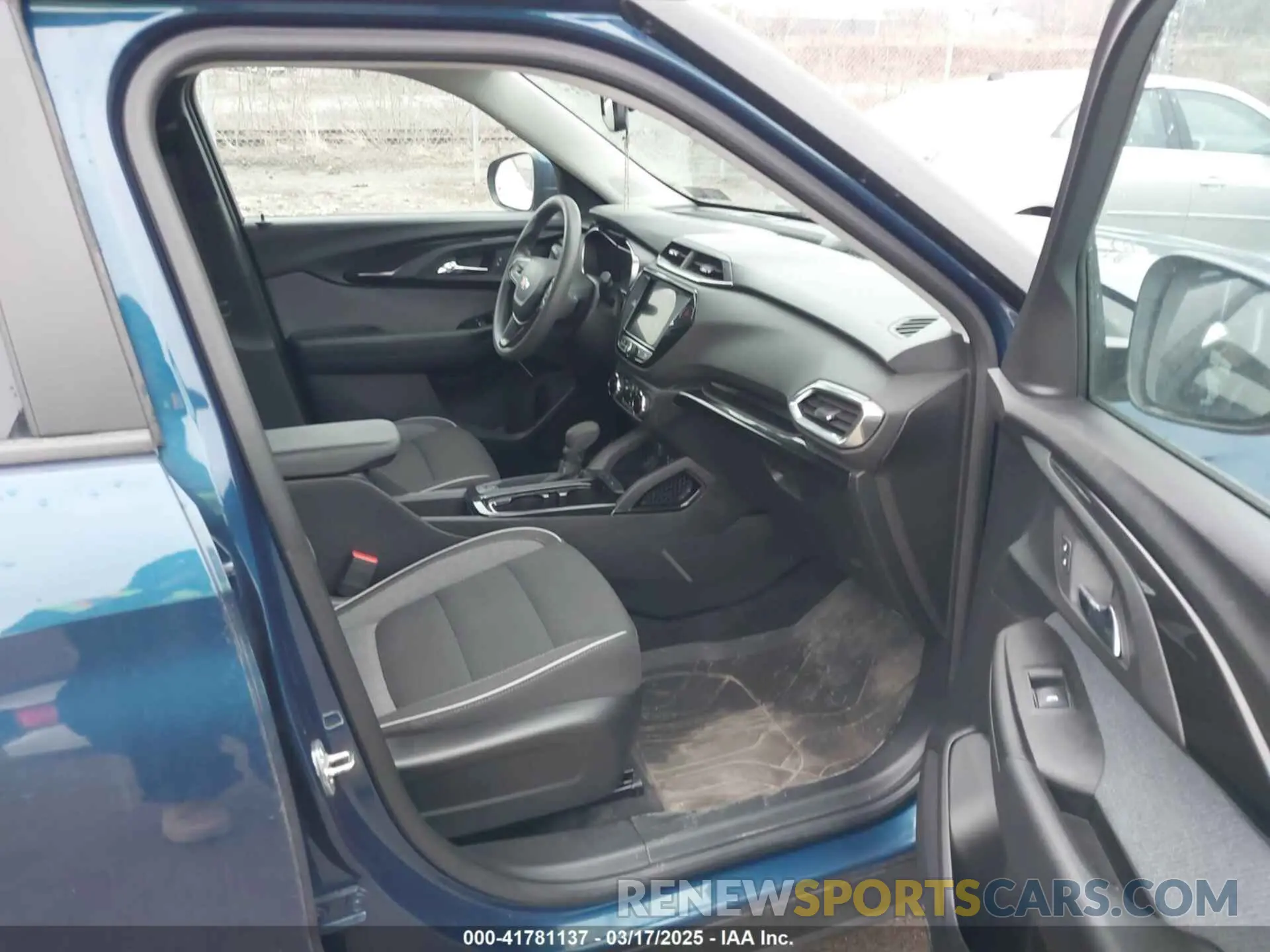 5 Photograph of a damaged car KL79MPS20MB123873 CHEVROLET TRAILBLAZER 2021