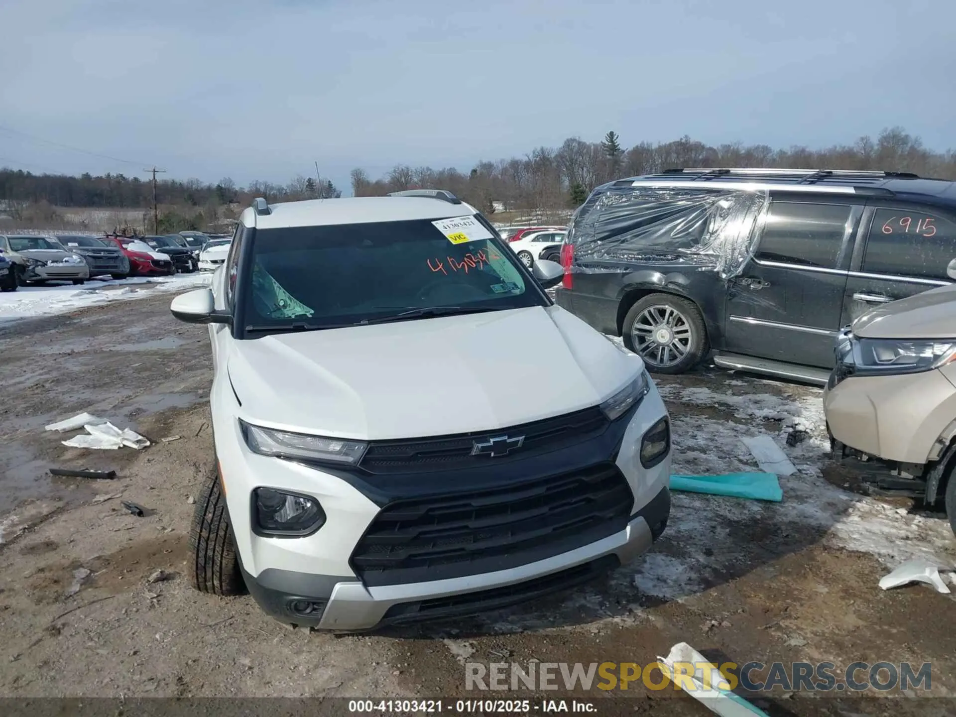 11 Photograph of a damaged car KL79MPS21MB116642 CHEVROLET TRAILBLAZER 2021