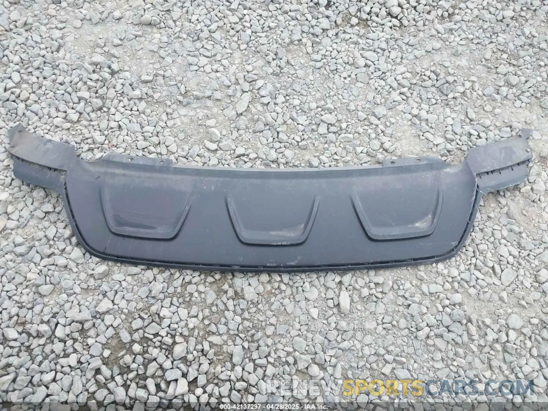 12 Photograph of a damaged car KL79MPS21MB152377 CHEVROLET TRAILBLAZER 2021